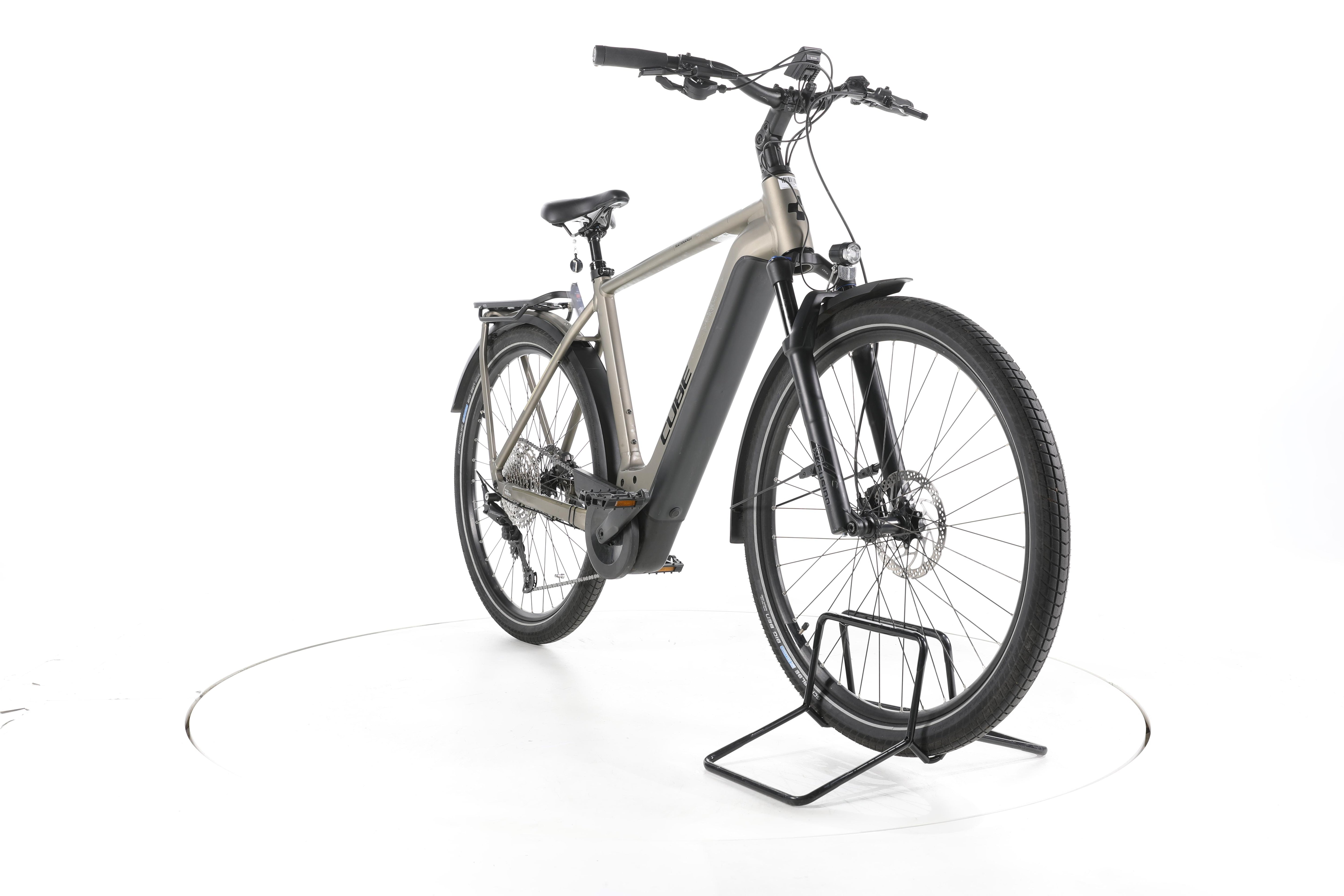 Cube Kathmandu Hybrid Pro Trekking E-Bike - Image 3