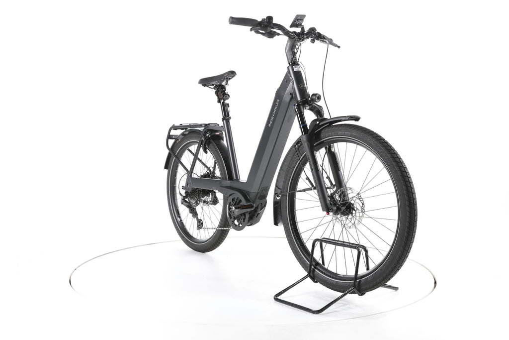 Riese & Müller NEVO4 GT Touring Trekking E-Bike Tiefeinsteiger - Image 3