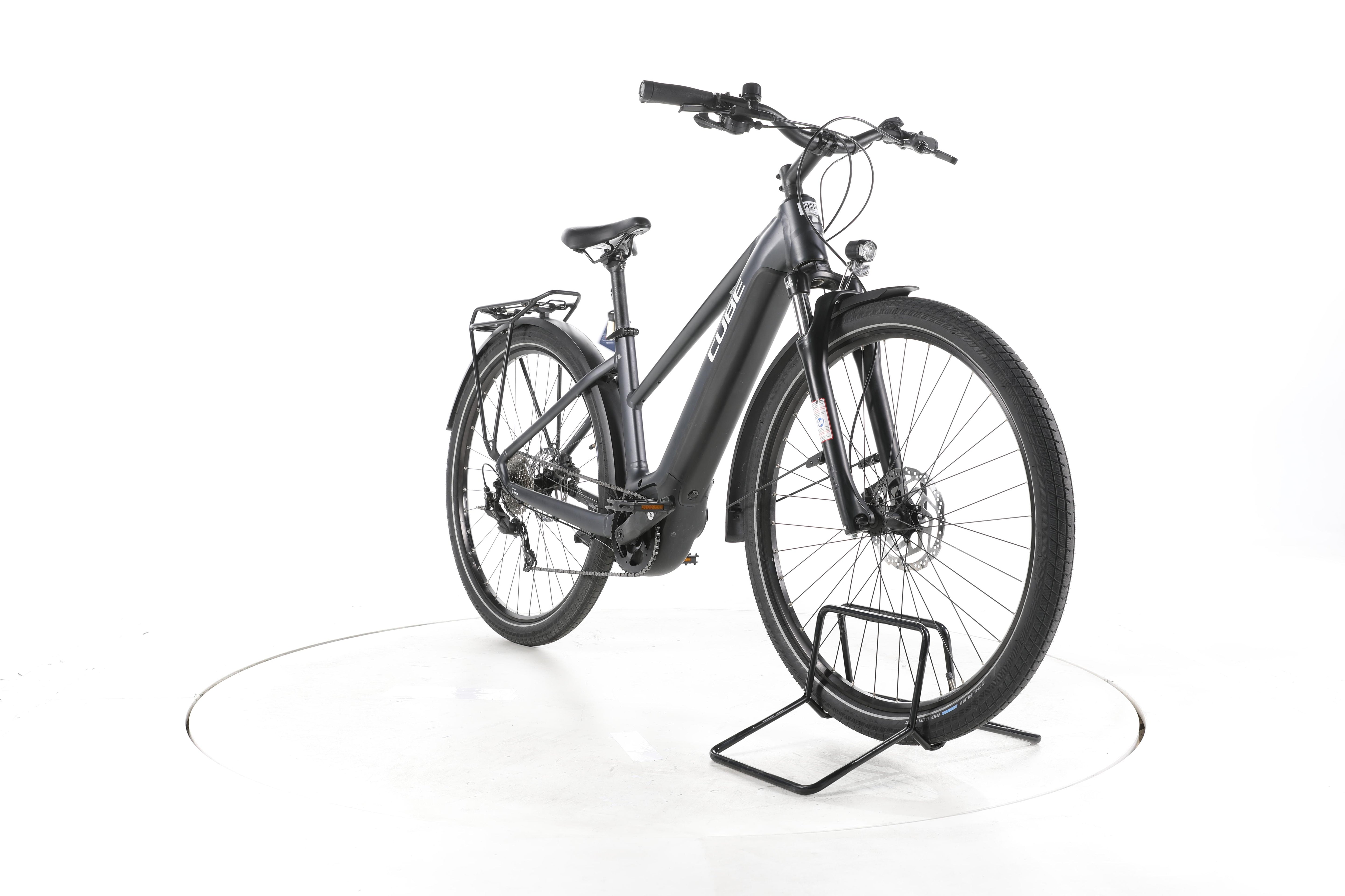 Cube Touring Hybrid ONE Trekking E-Bike - Image 3