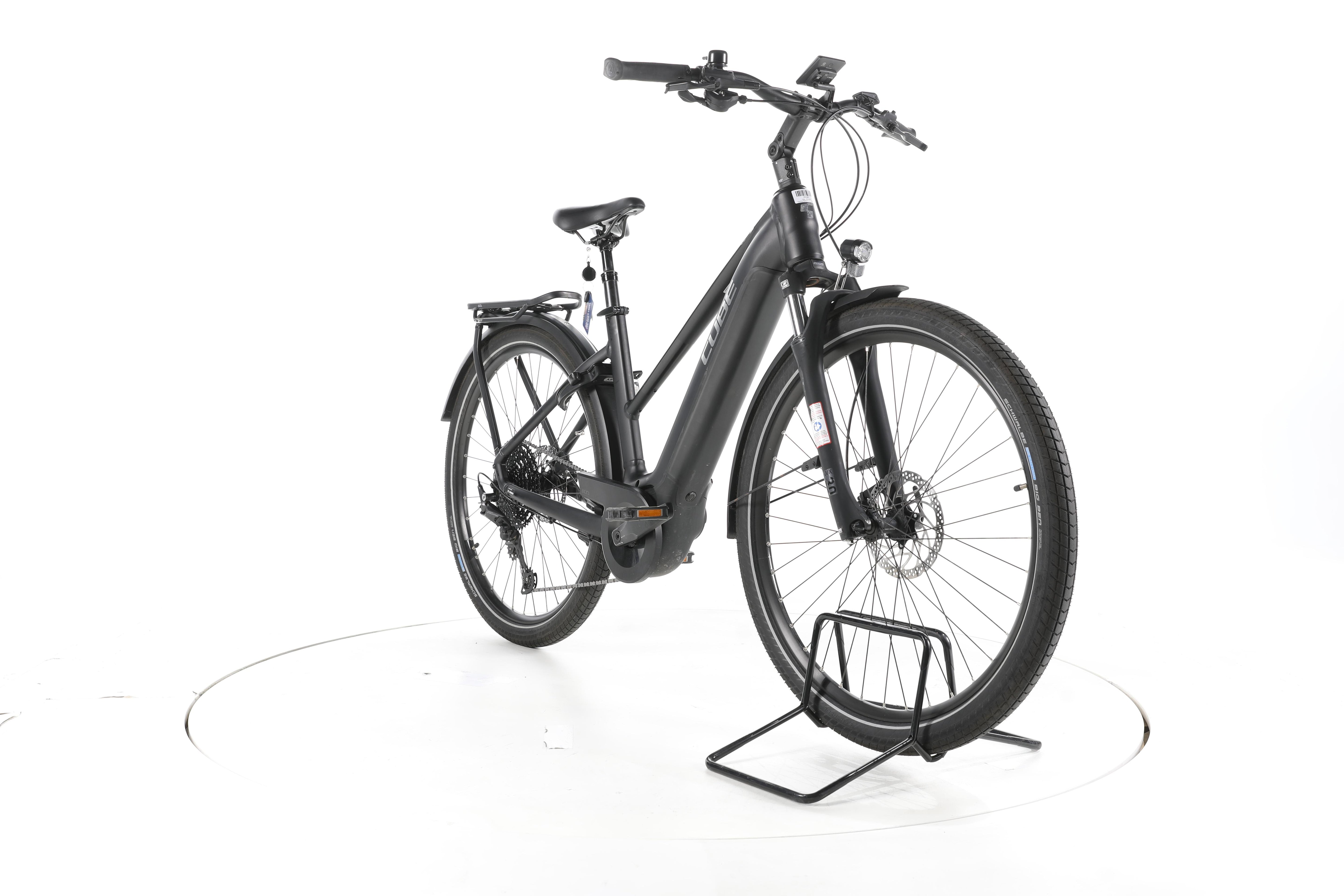 Cube Touring Hybrid Pro Trekking E-Bike - Image 3