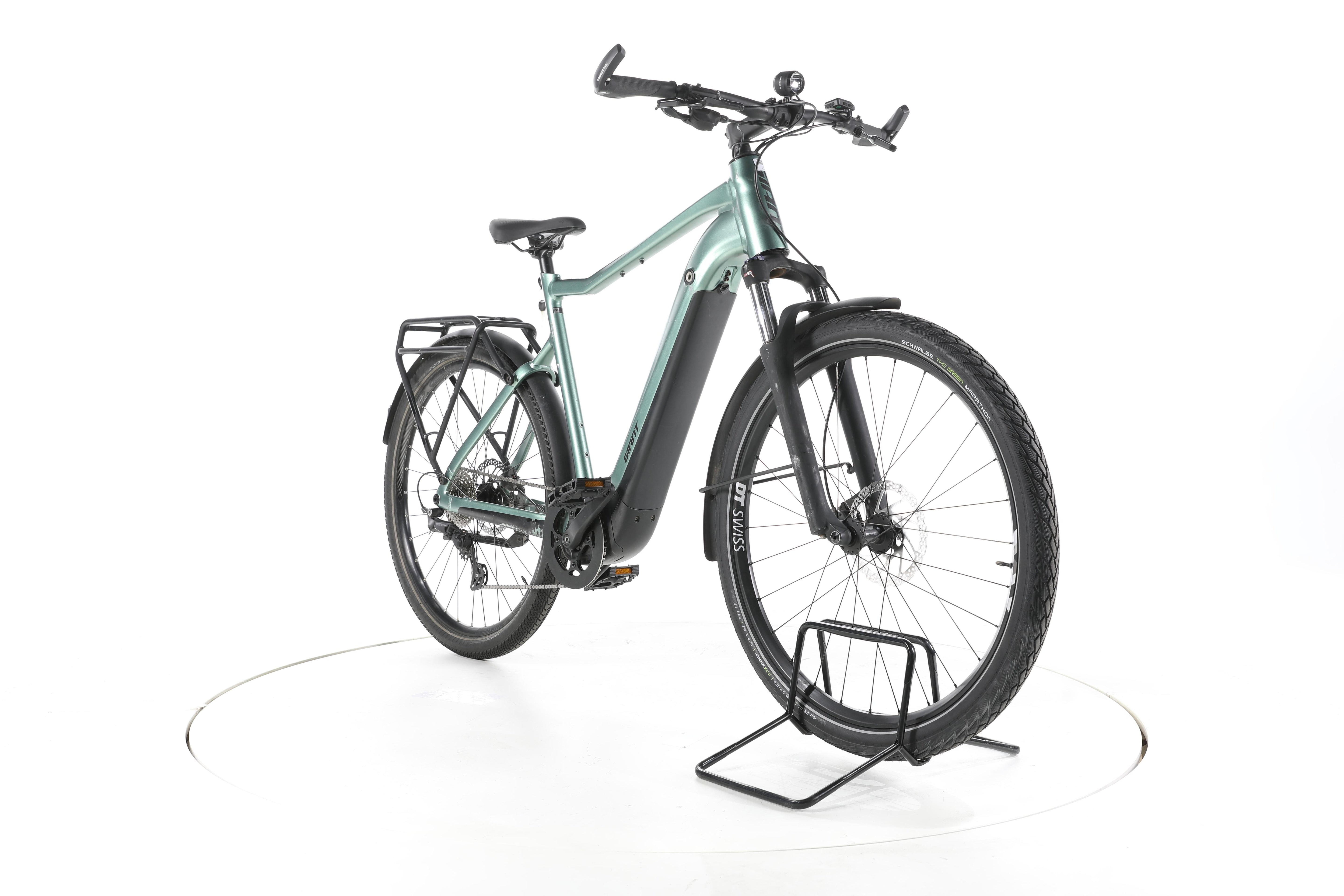 Giant Explore E+ 1 Trekking E-Bike - Image 3