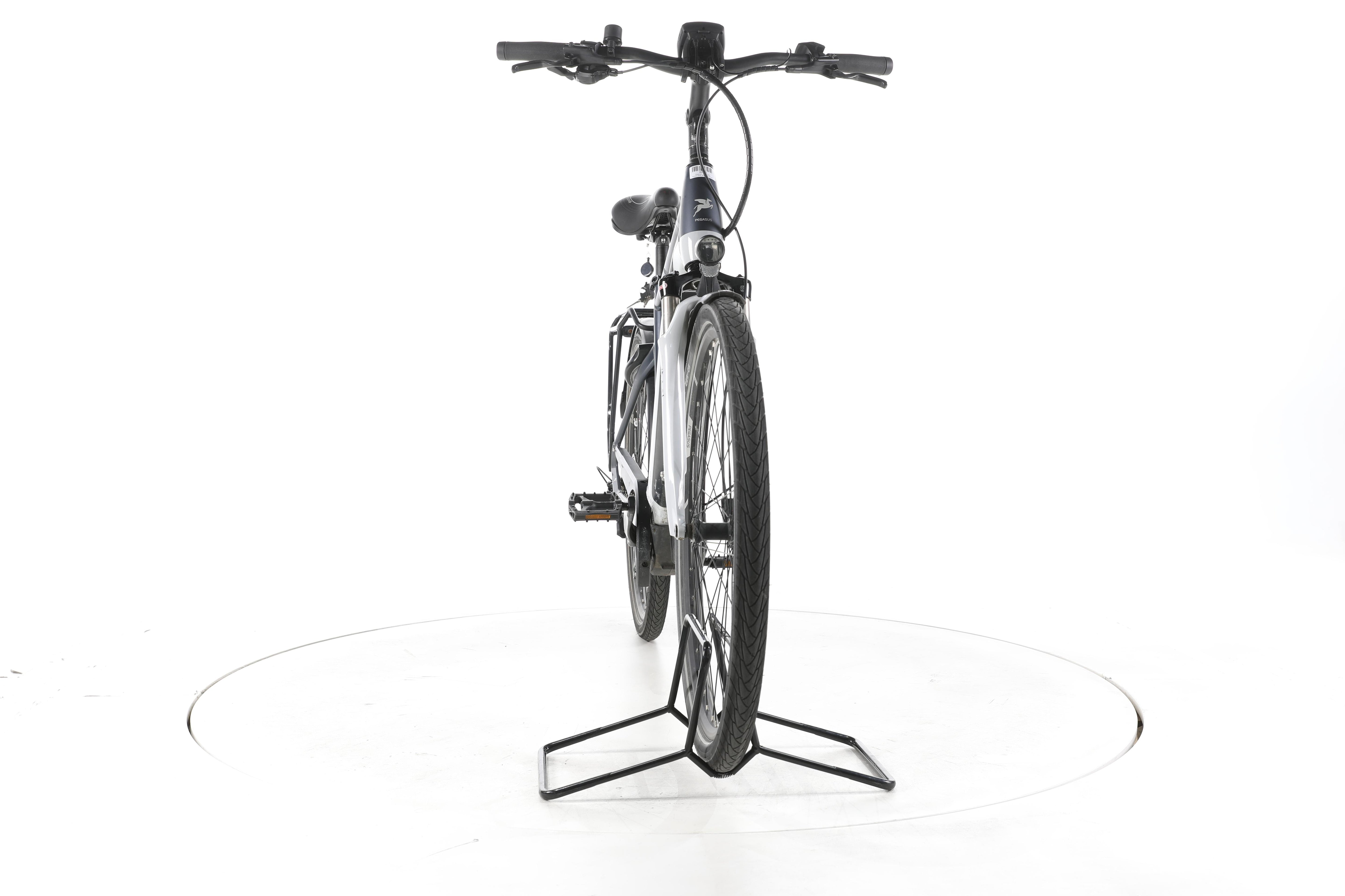 Pegasus Premio EVO 10 Lite Trekking E-Bike - Image 4