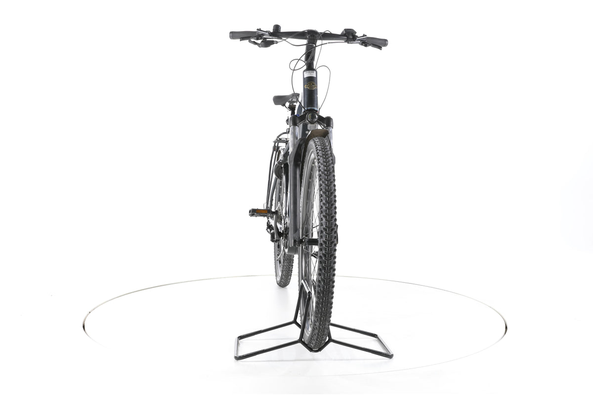 Green's Dorset Trekking E-Bike - Image 4