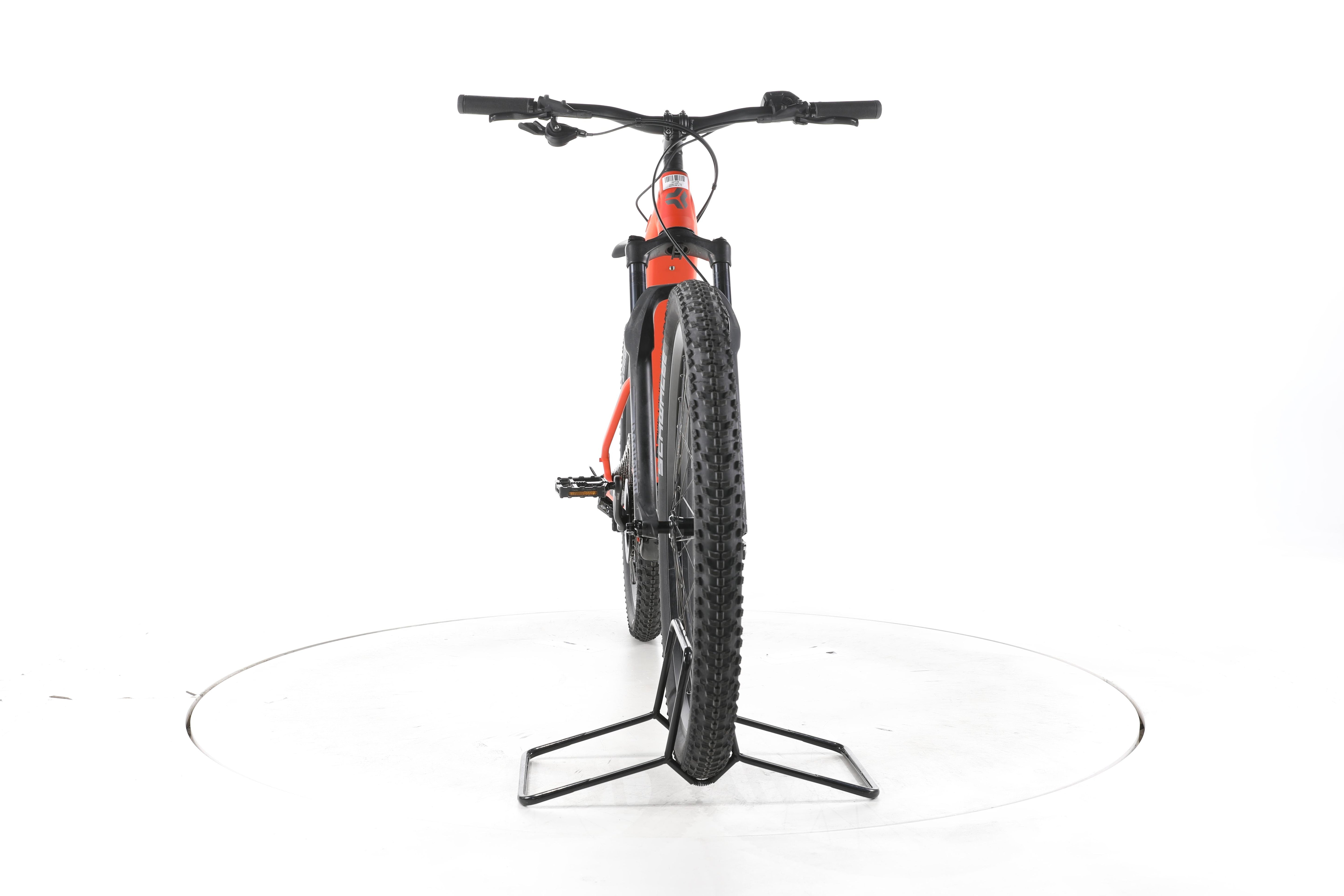 Carver Strict E.440 E-Bike - Image 4