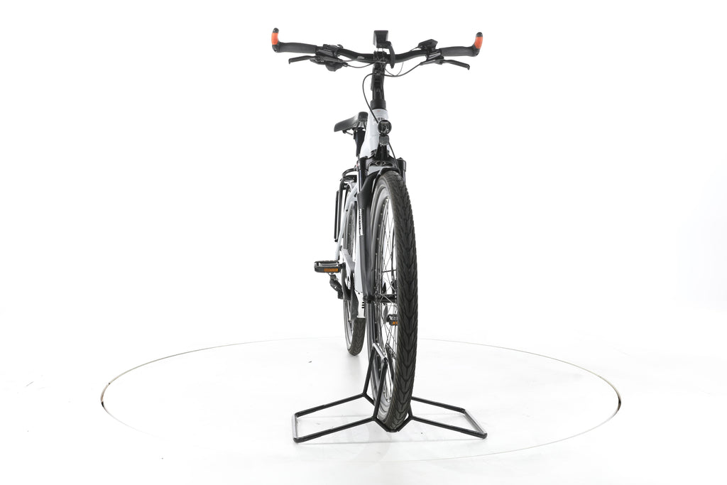 KTM Macina Style Pro Trekking E-Bike - Image 4
