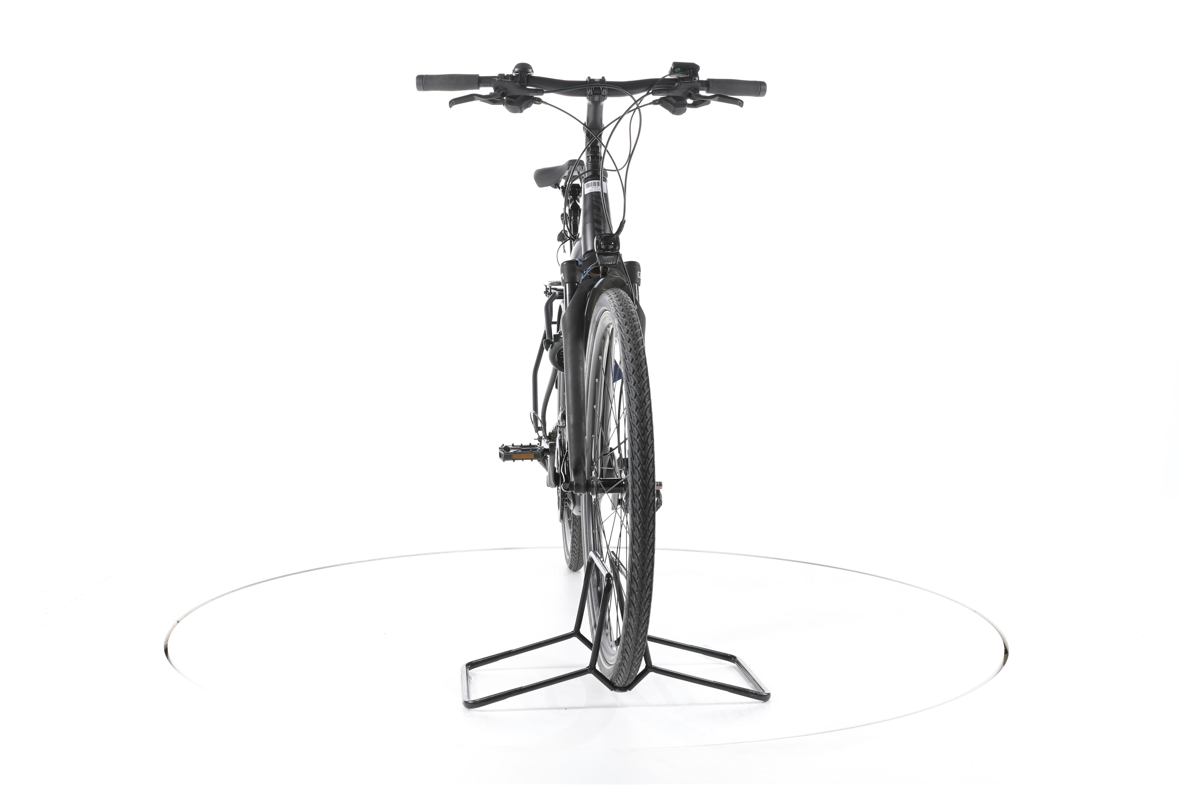 Giant Explore E+ 1 Trekking E-Bike - Image 4