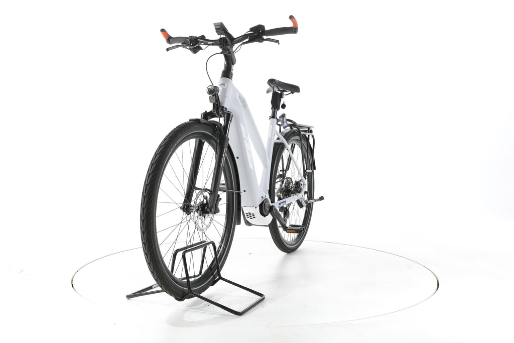 KTM Macina Style Pro Trekking E-Bike - Image 5