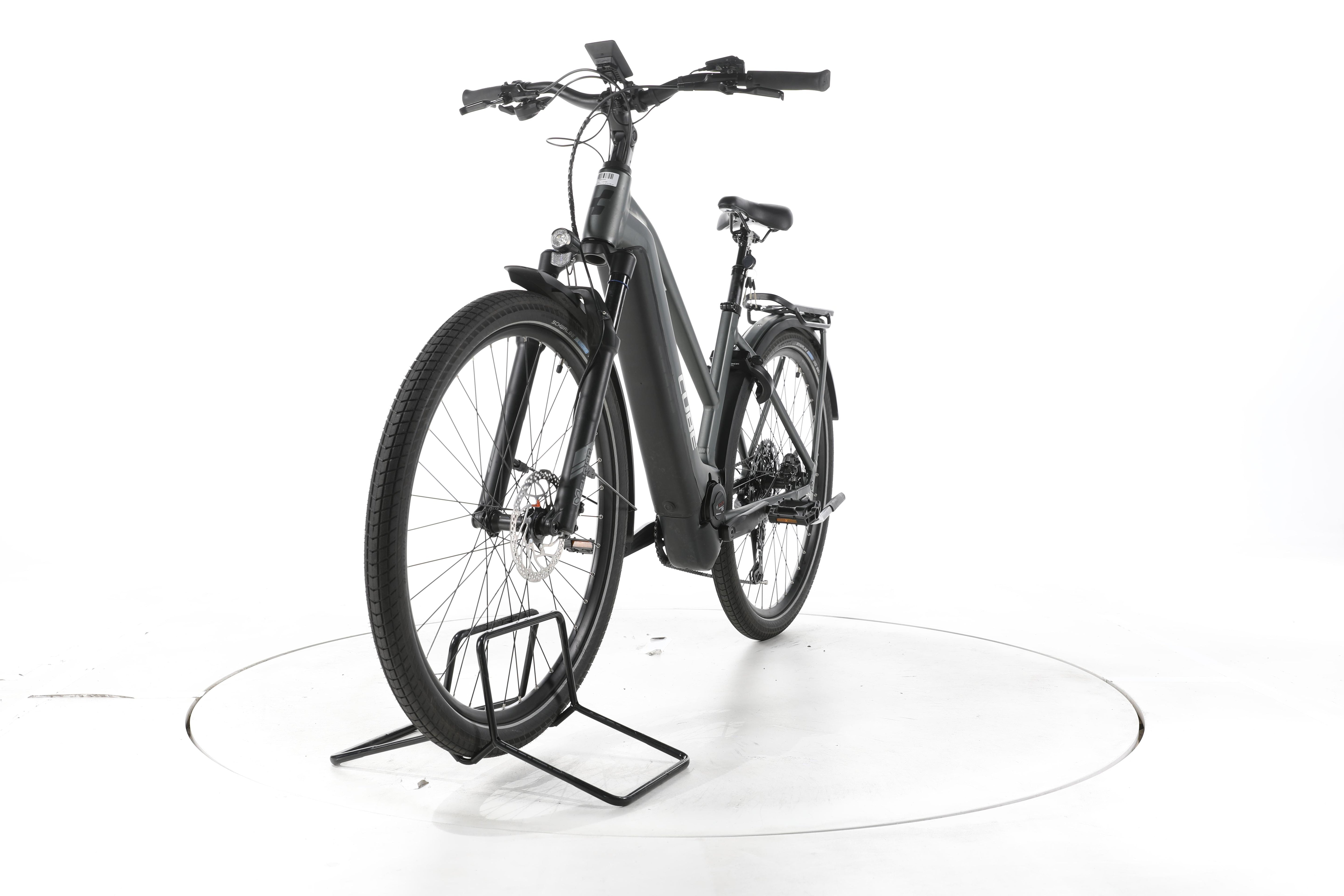 Cube Kathmandu Hybrid Pro Trekking E-Bike - Image 5