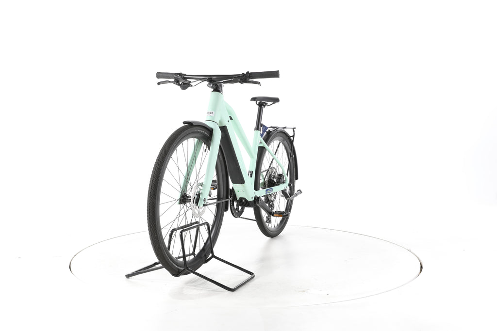 Canyon Commuter:ON 7 Trekking E-Bike - Image 5