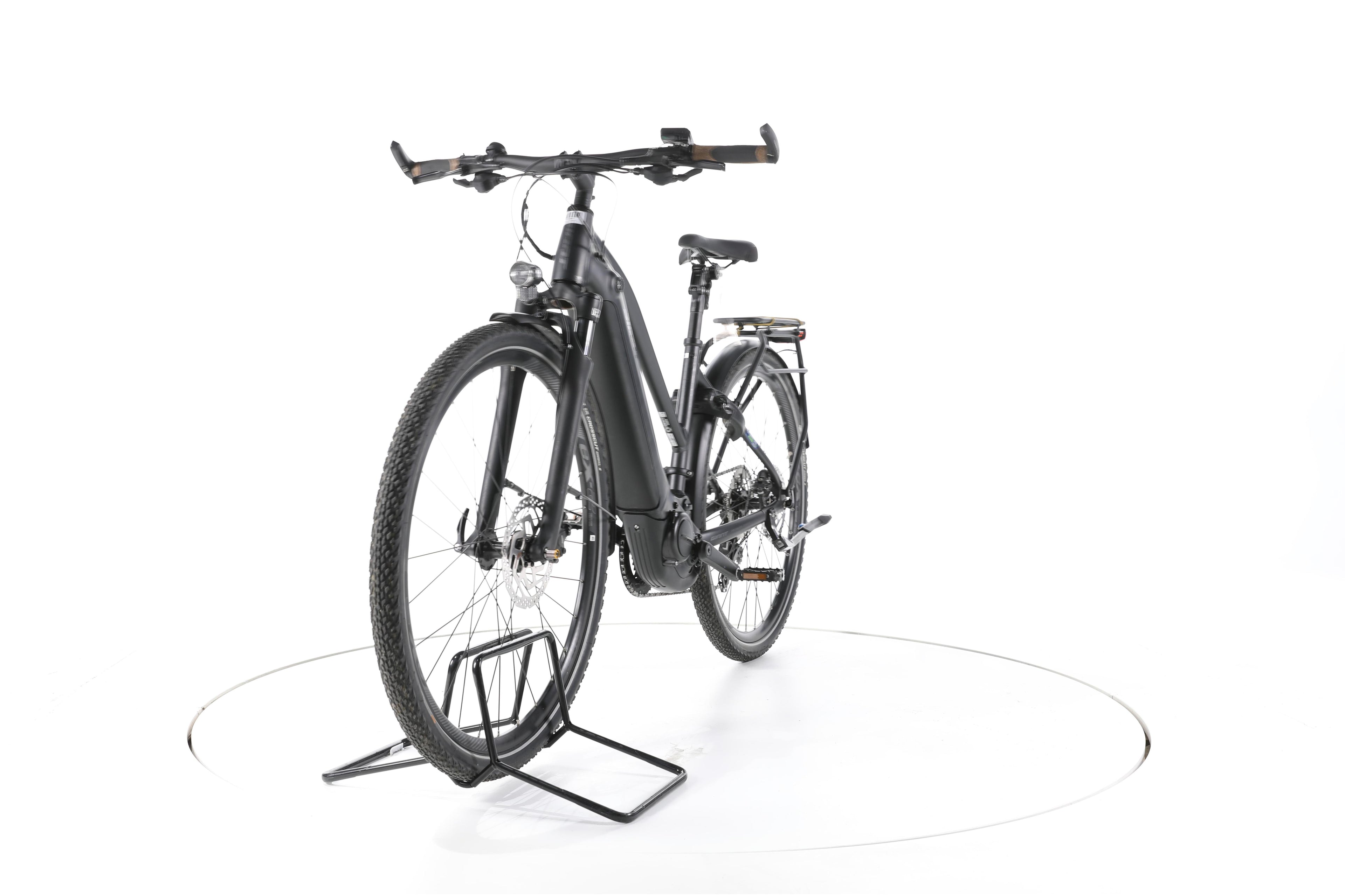 Giant Explore E+ 1 Trekking E-Bike - Image 5