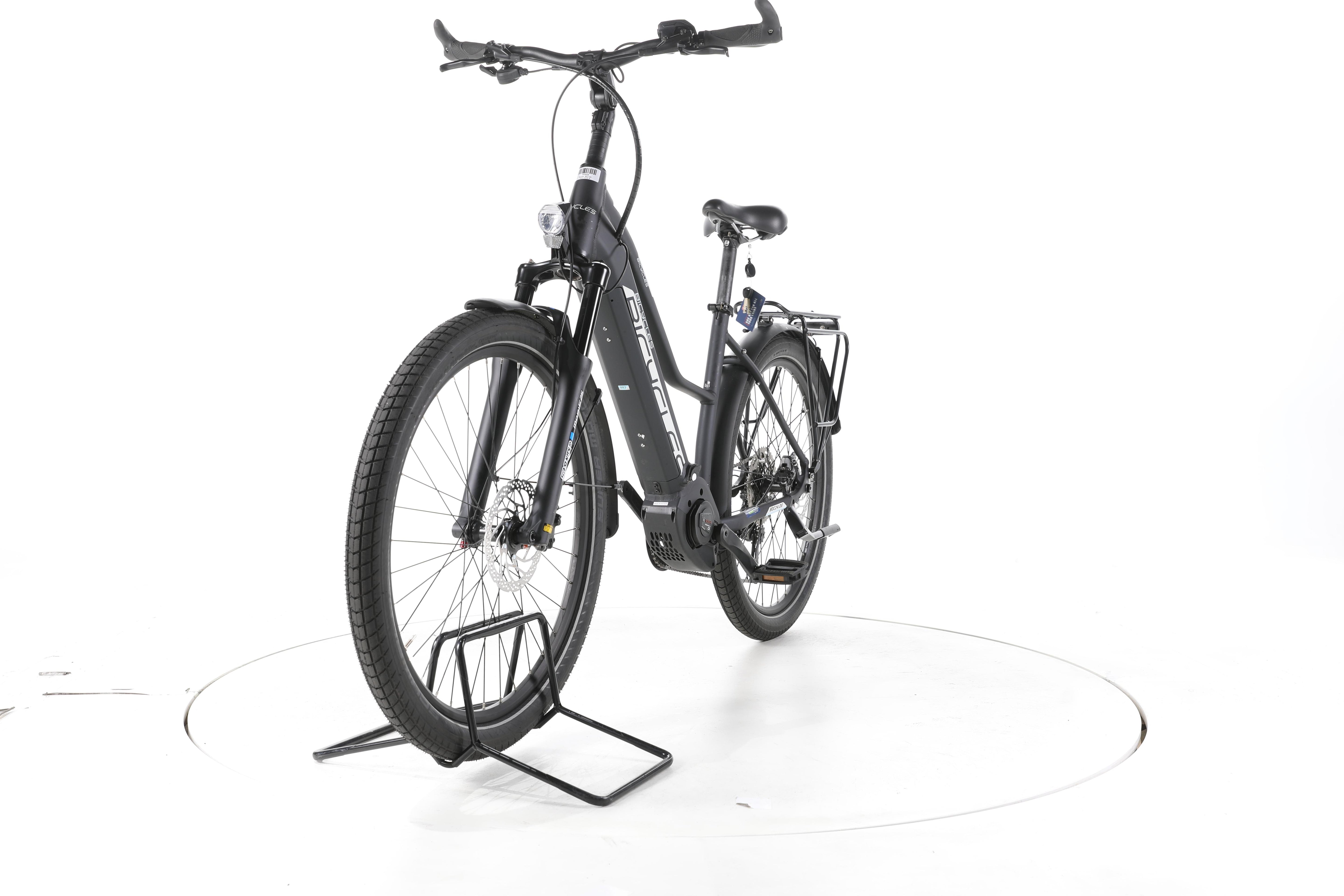 Bicycles Porto 10.6 Trekking E-Bike - Image 5