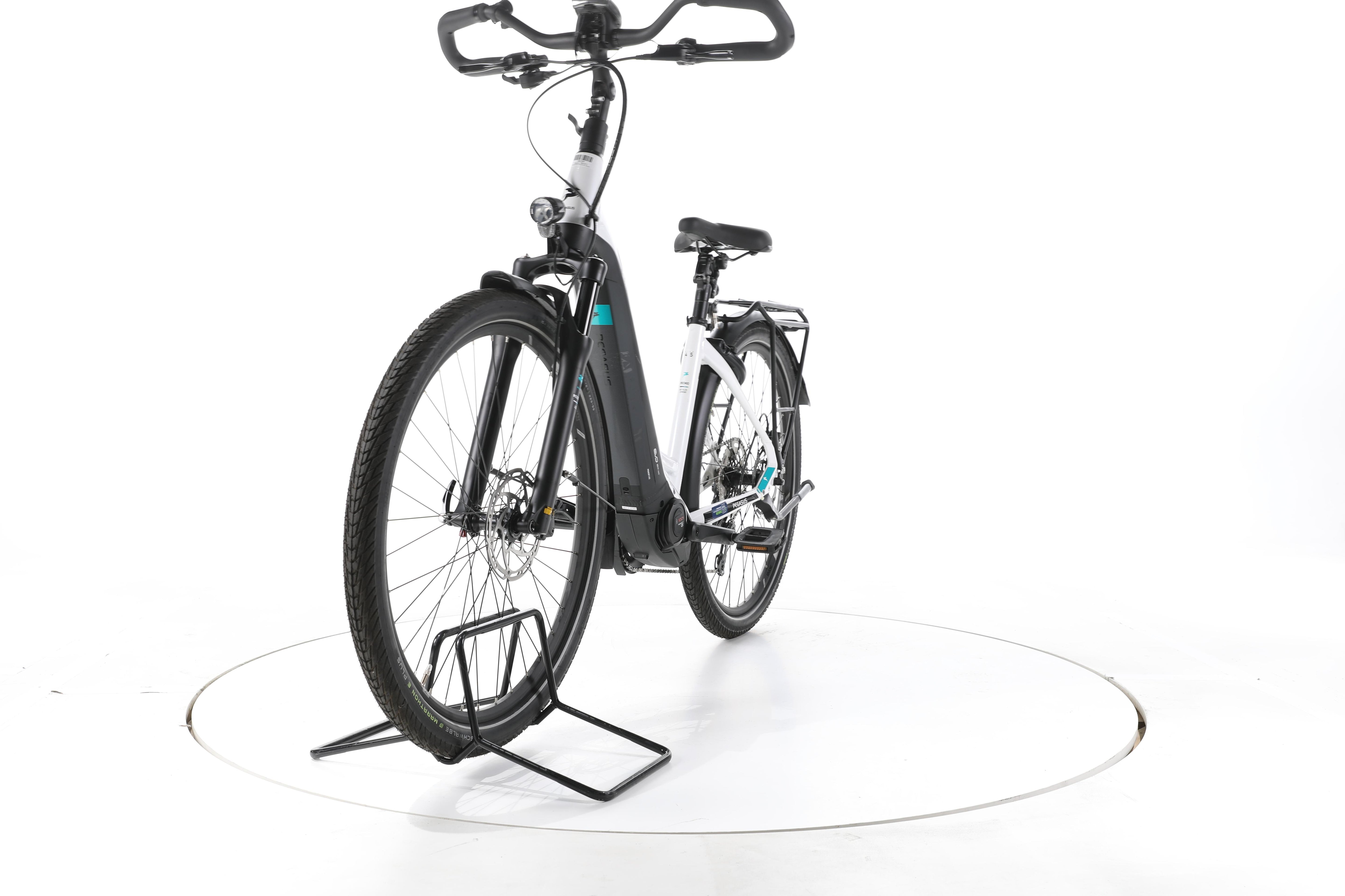 Pegasus Premio Evo 10 Lite Trekking E-Bike Tiefeinsteiger - Image 5