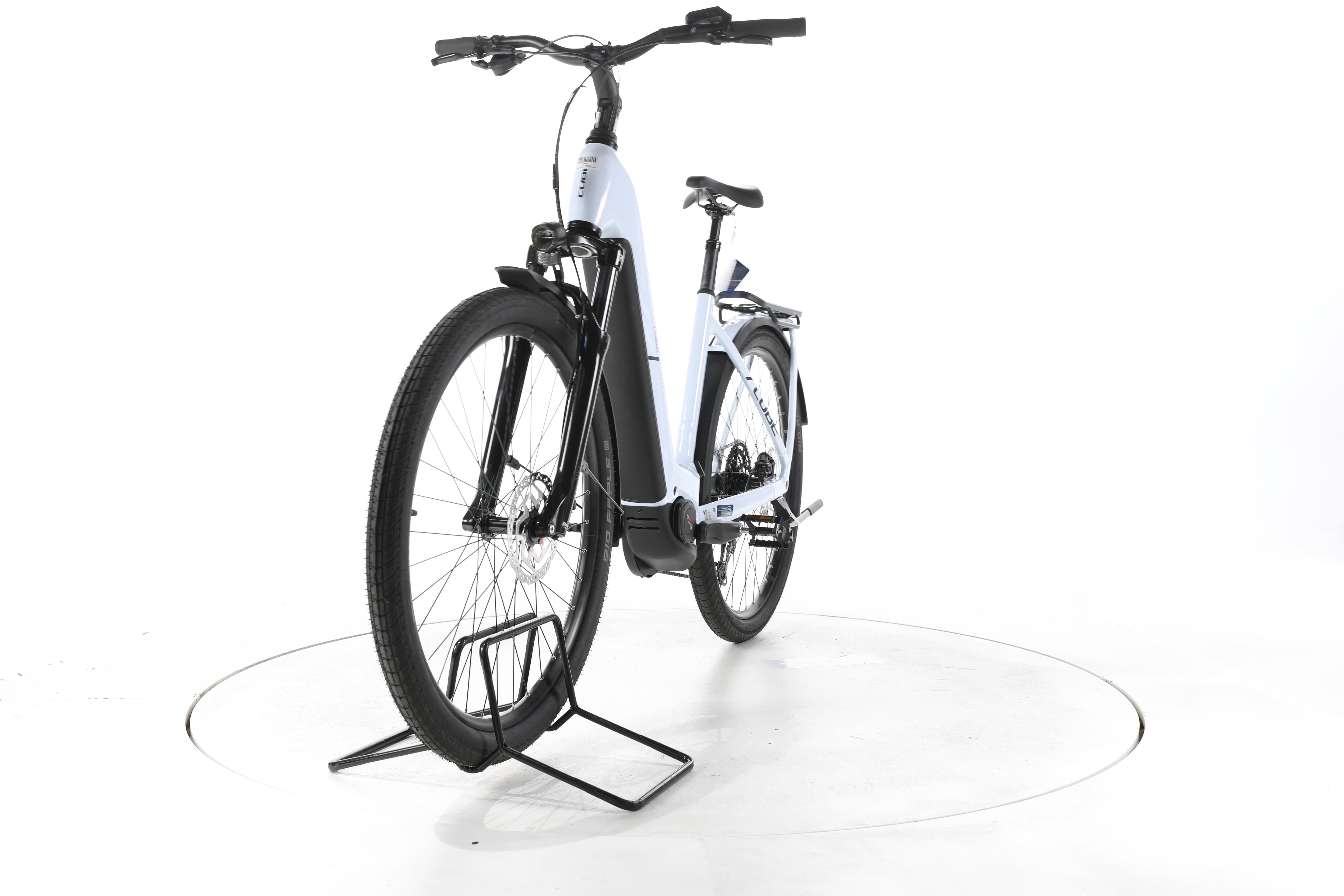 Cube Kathmandu Hybrid ONE Trekking E-Bike Tiefeinsteiger 2025 - Image 5