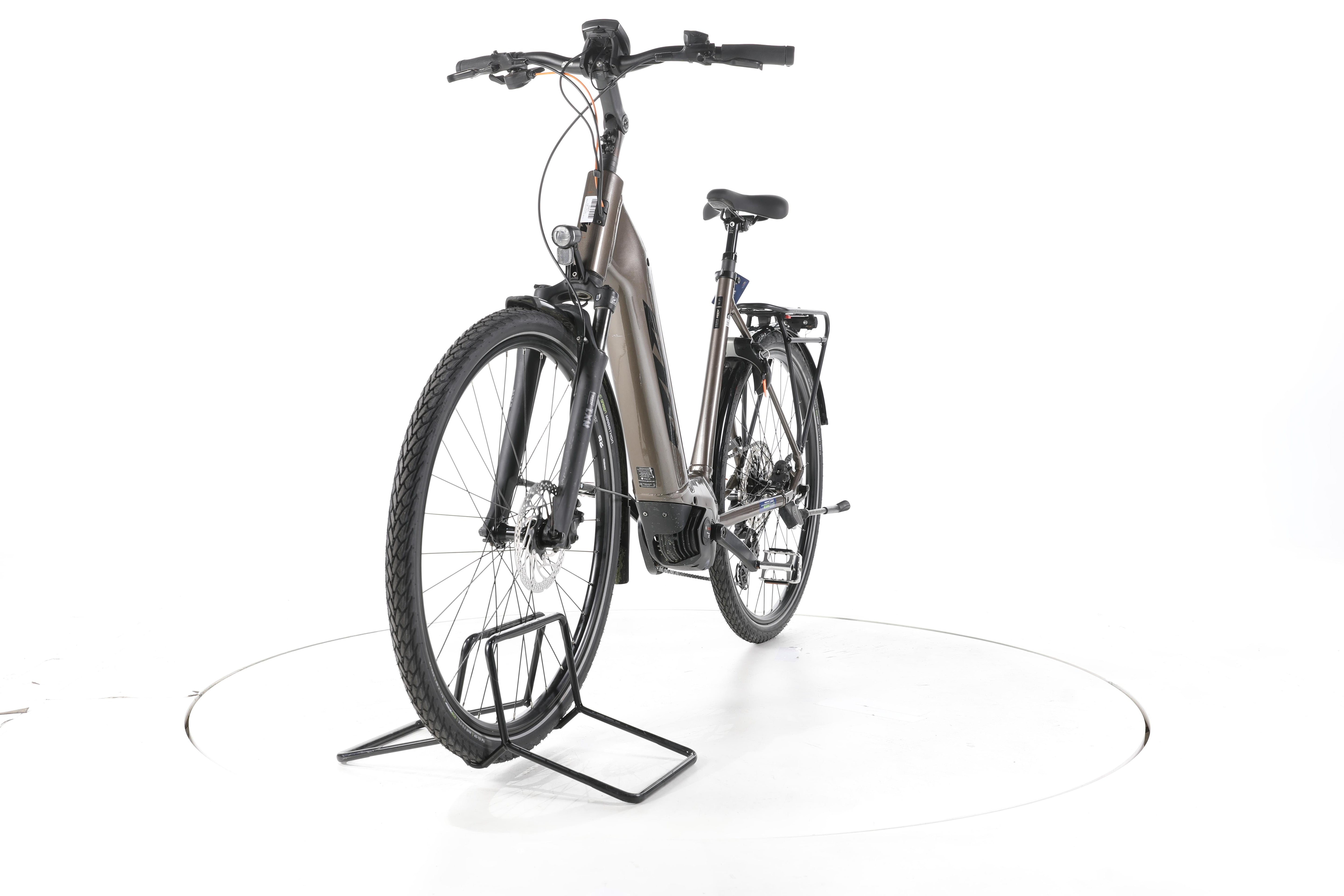 KTM Macina Ultimate Pro Trekking E-Bike Tiefeinsteiger - Image 5