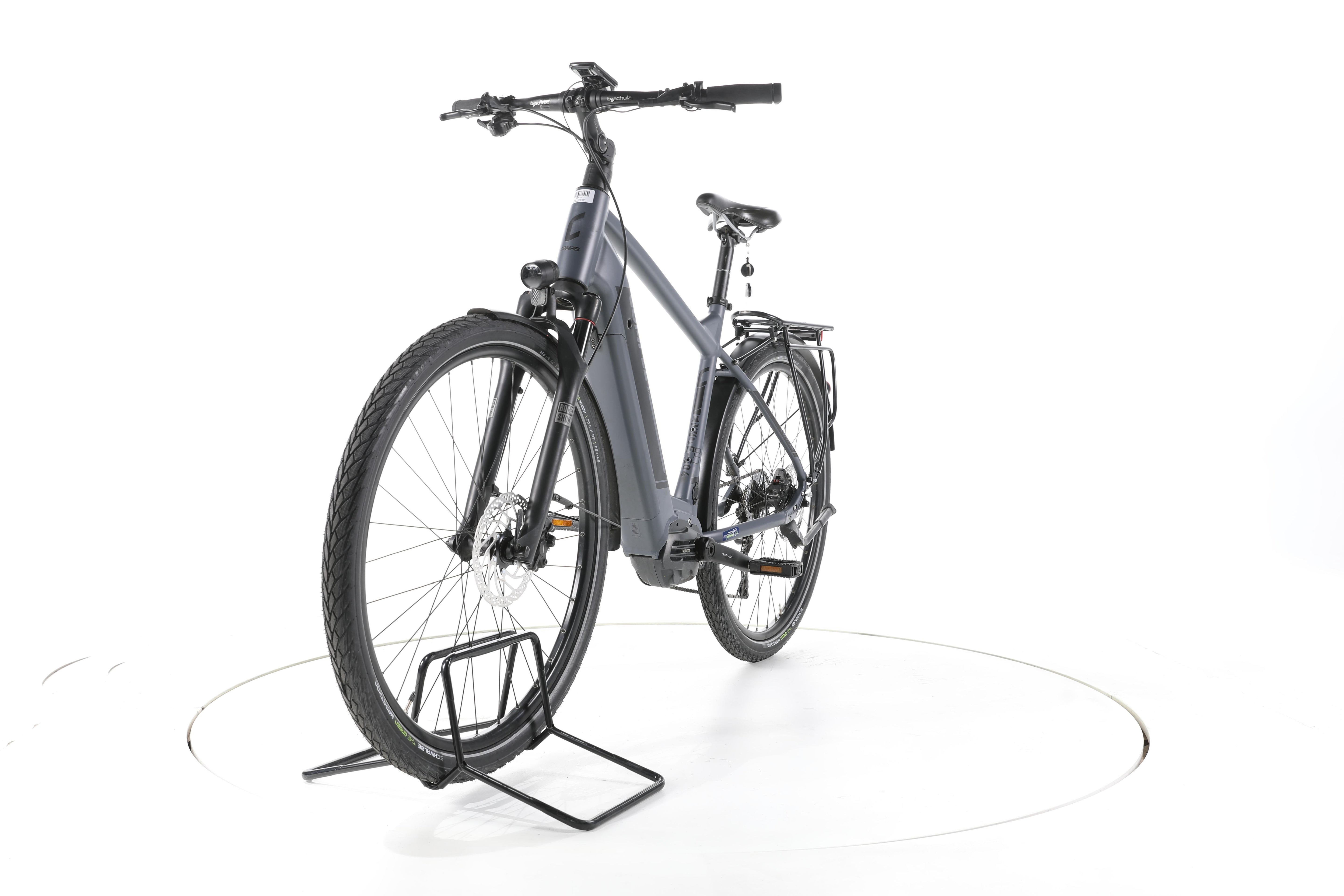 Compel Enyo E LTD Trekking E-Bike - Image 5