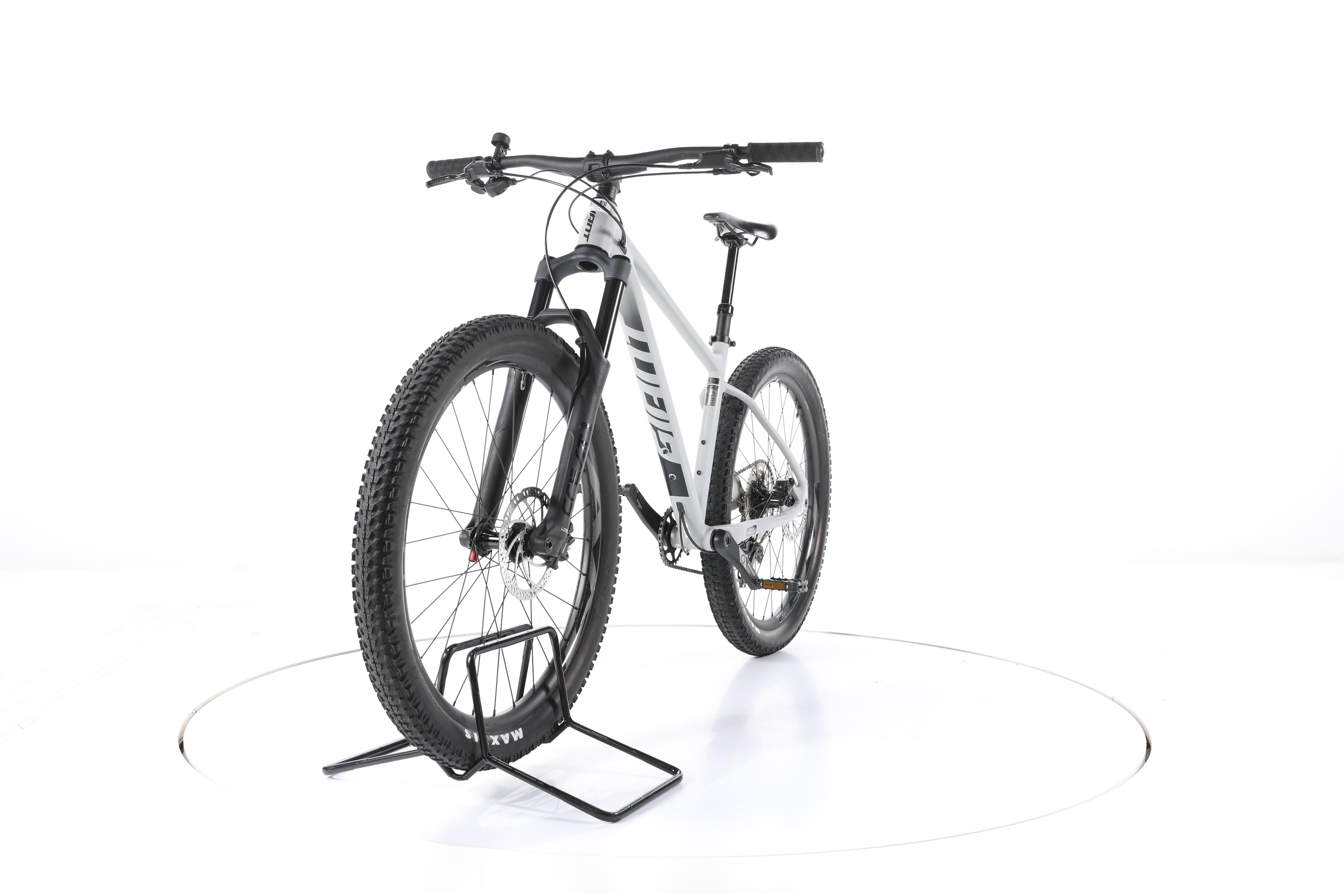 Giant Fathom 2 - Image 5