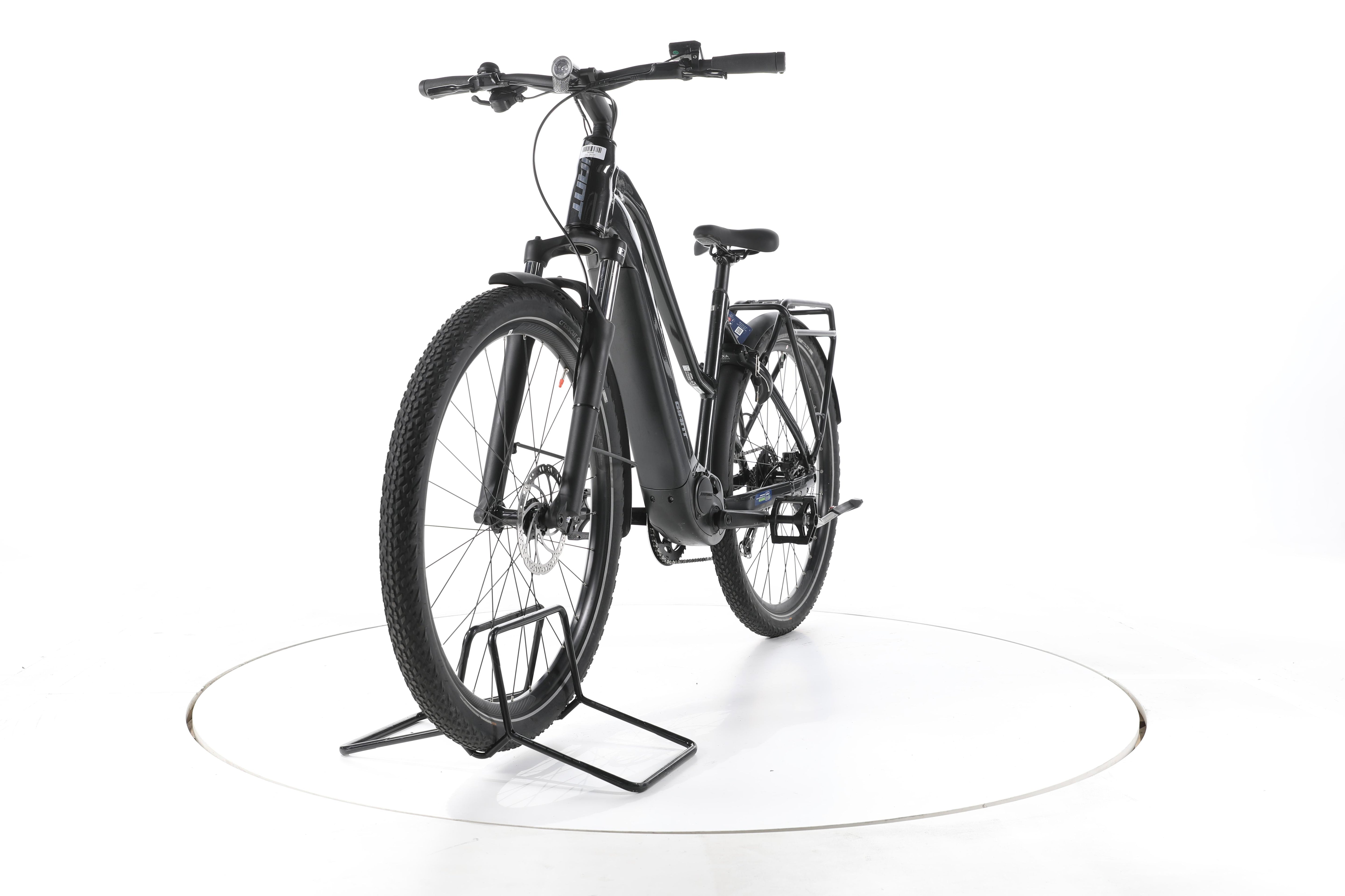Giant Explore E+ 2 Trekking E-Bike - Image 5