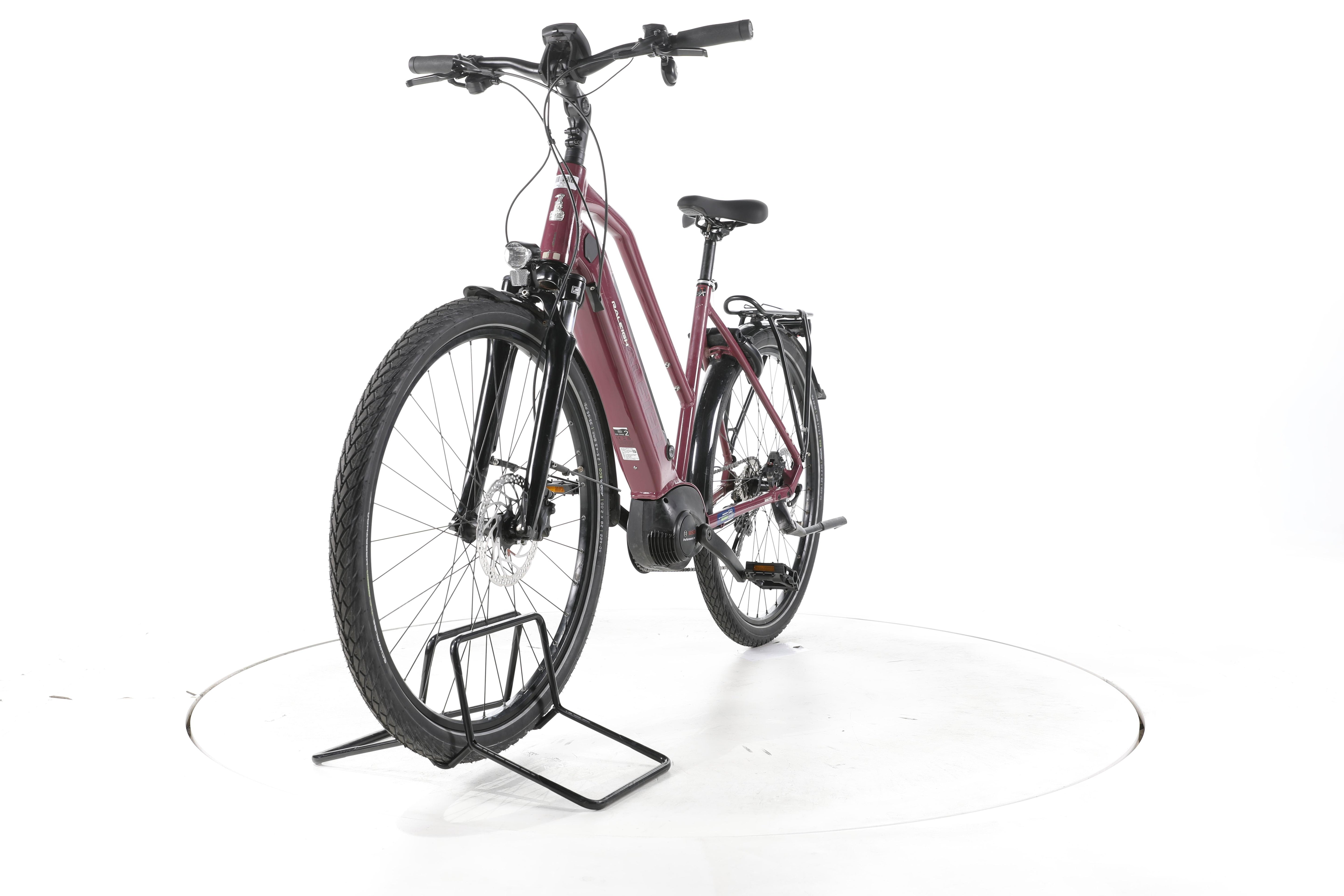 Raleigh Kent 9 Trekking E-Bike - Image 5