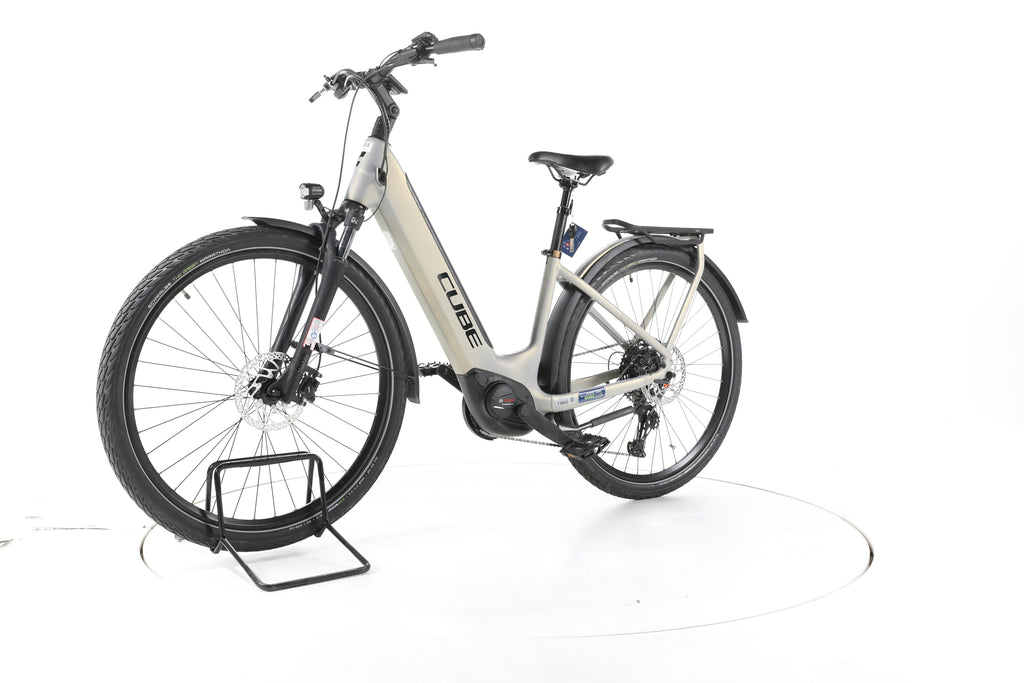 Cube Touring Hybrid Pro Trekking E-Bike Tiefeinsteiger 2024 - Image 6