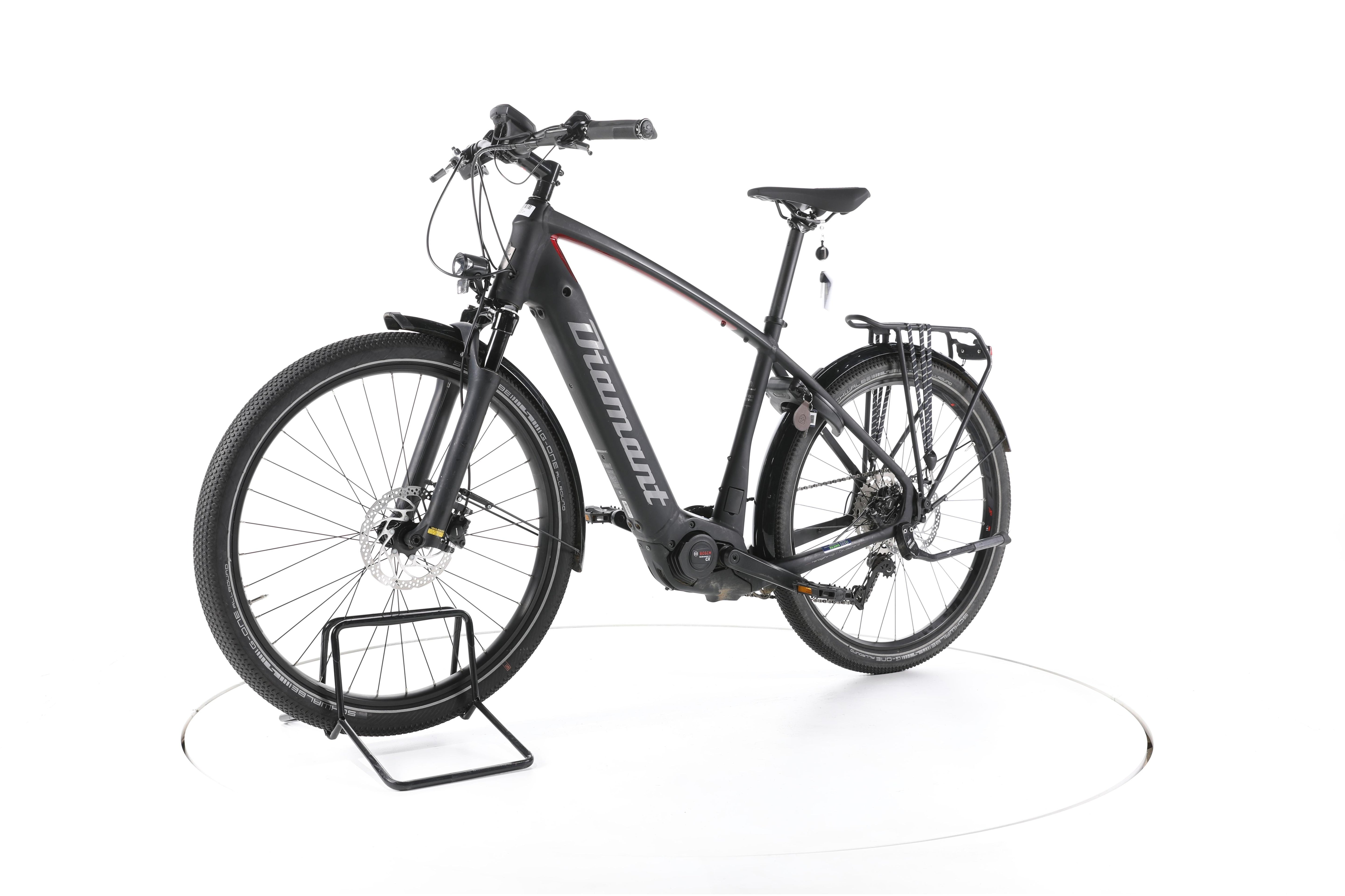 Diamant Zouma Deluxe+ Trekking E-Bike - Image 6