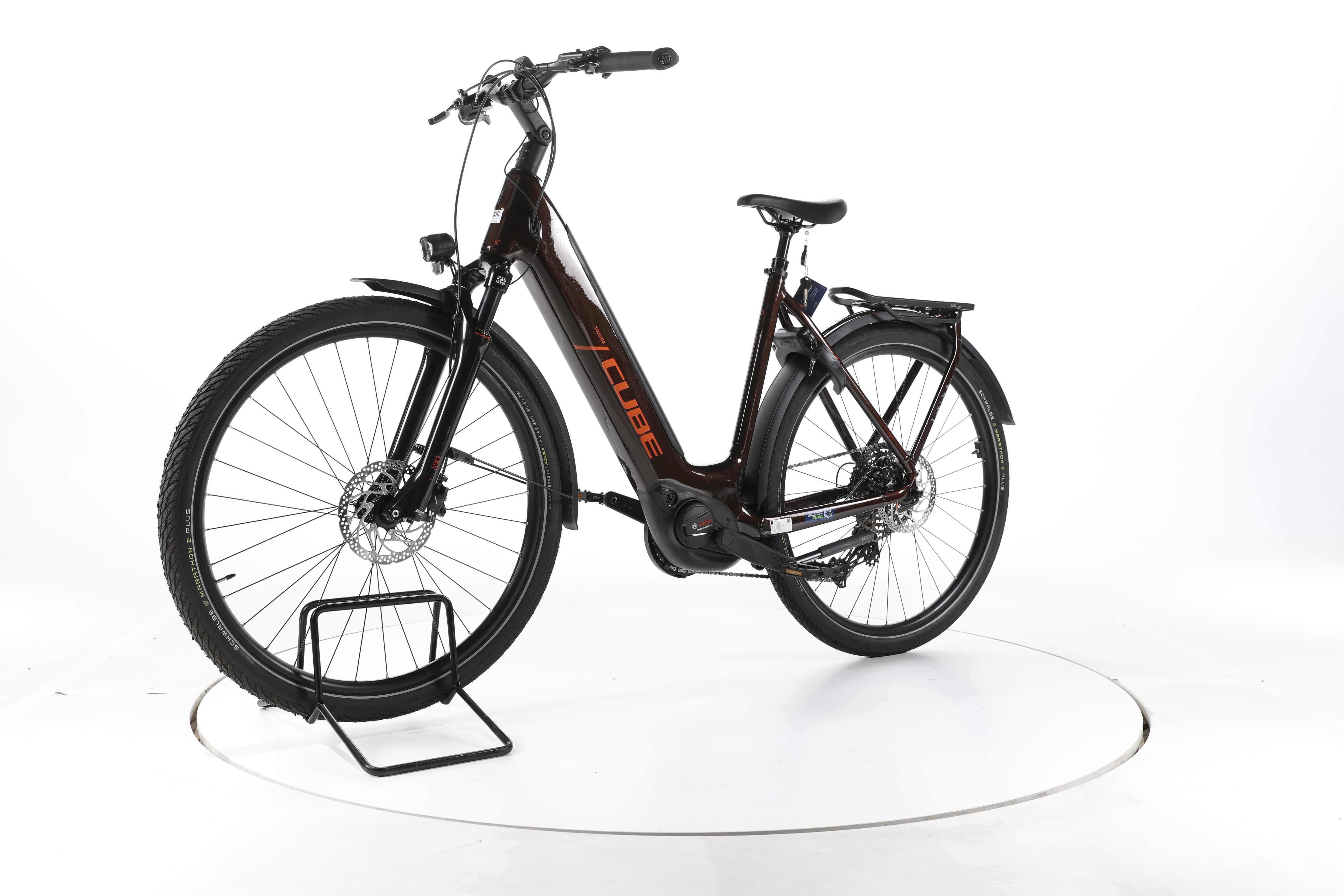 Cube Touring Hybrid Pro Trekking E-Bike Tiefeinsteiger 2025 - Image 6