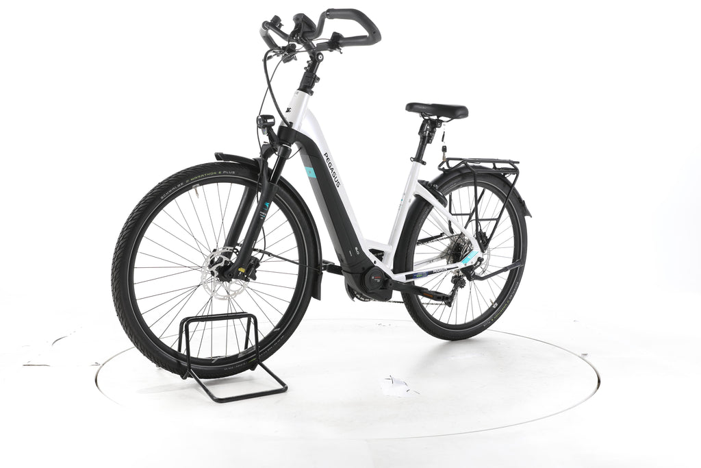 Pegasus Premio EVO Lite Trekking E-Bike Tiefeinsteiger - Image 6