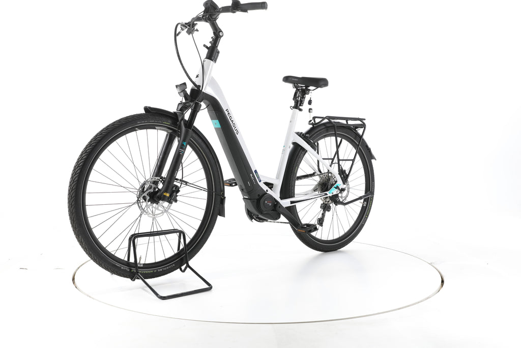 Pegasus Premio Evo Lite Comfort Trekking E-Bike Tiefeinsteiger - Image 6