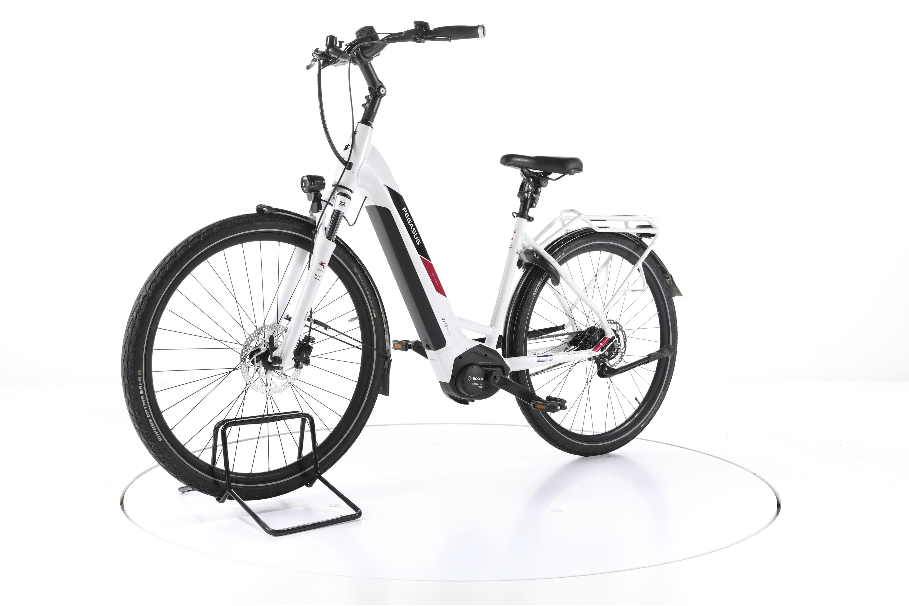 Pegasus Solero EVO 8R City E-Bike Tiefeinsteiger - Image 6