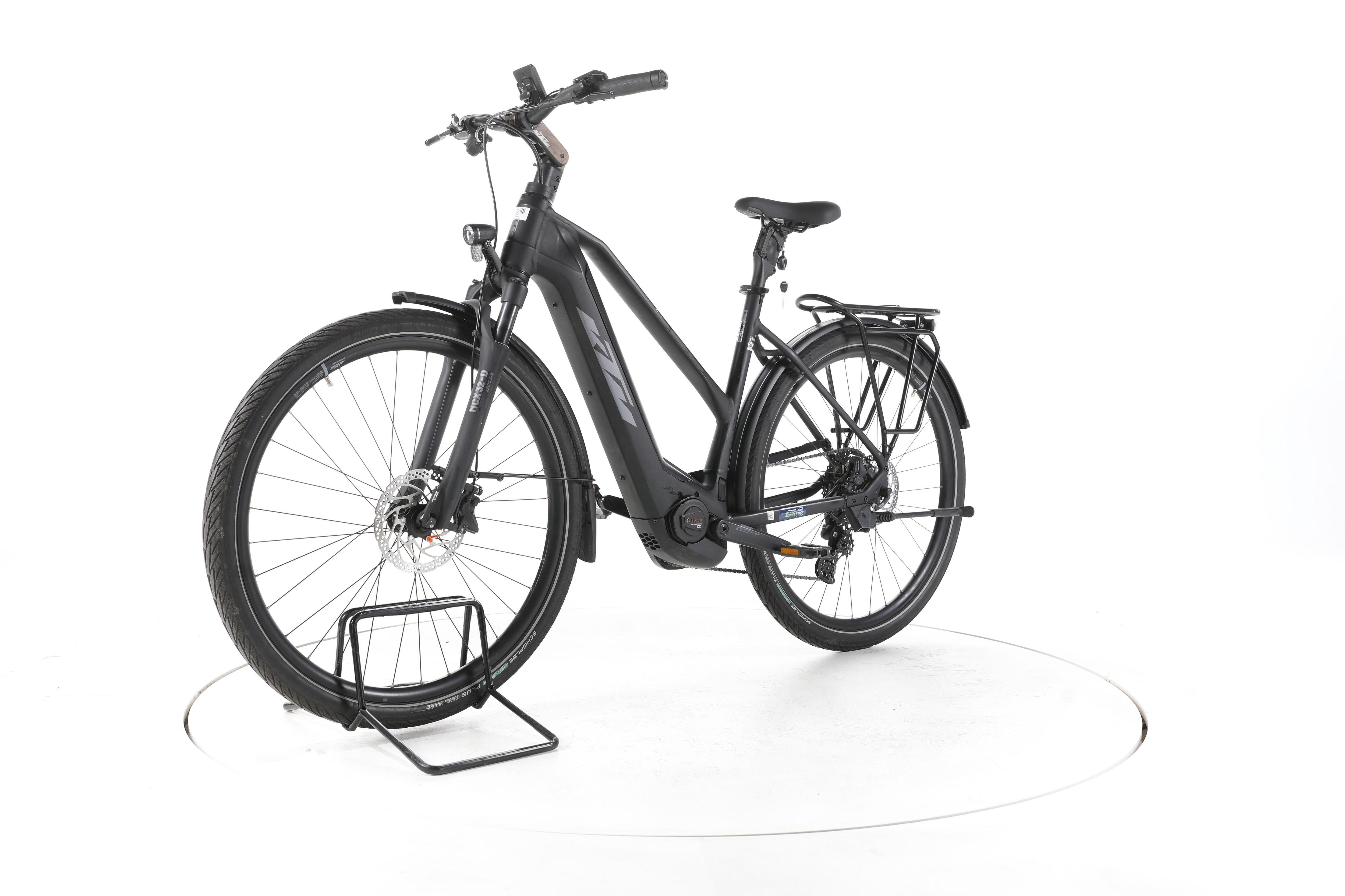 KTM Macina Style 730 Trekking E-Bike - Image 6