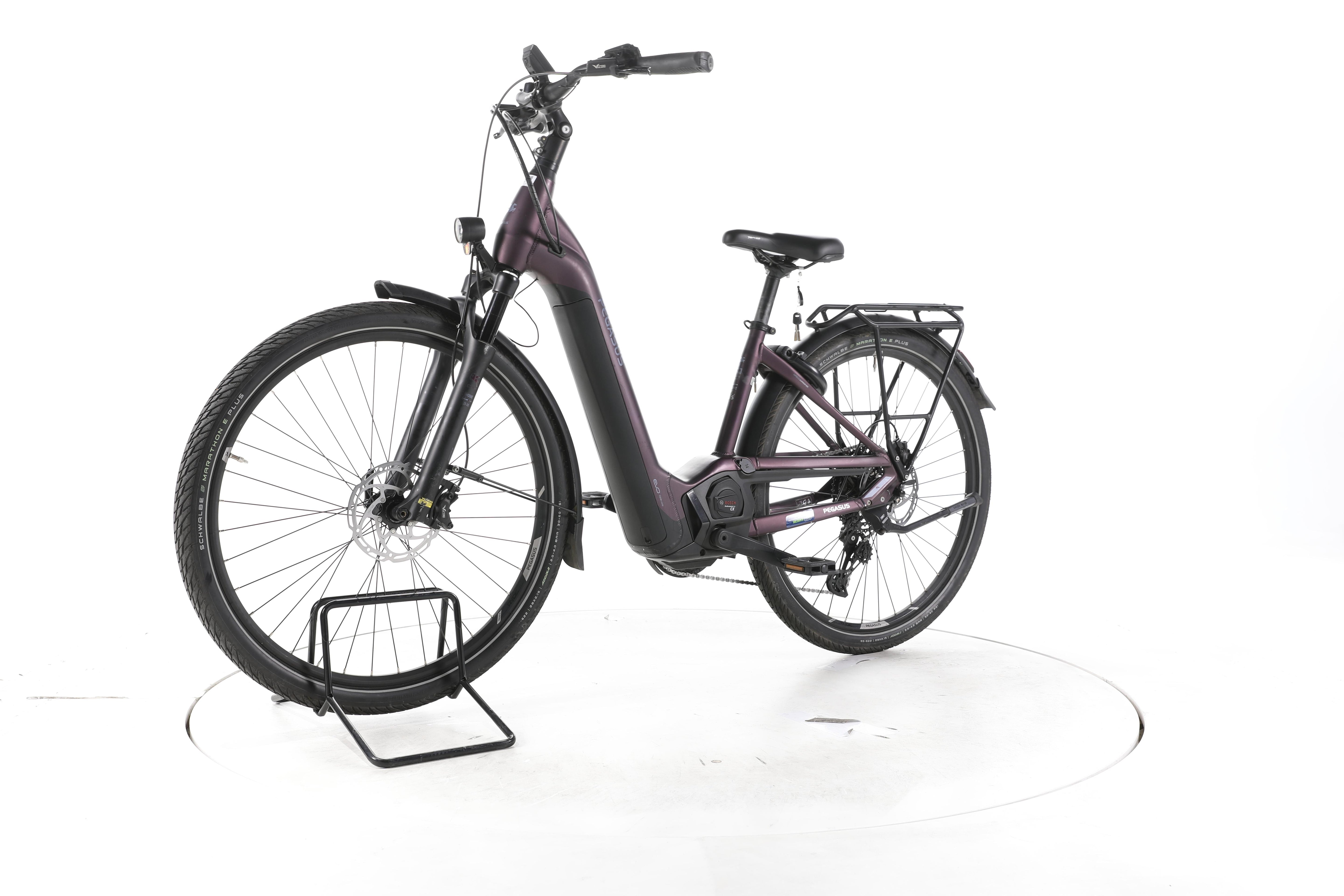 Pegasus Premio EVO 11 "40 Years" Trekking E-Bike Tiefeinsteiger - Image 6