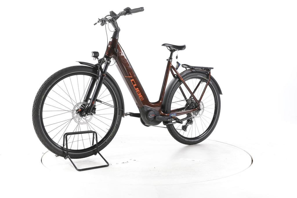 Cube Touring Hybrid Pro Trekking E-Bike Tiefeinsteiger 2024 - Image 6