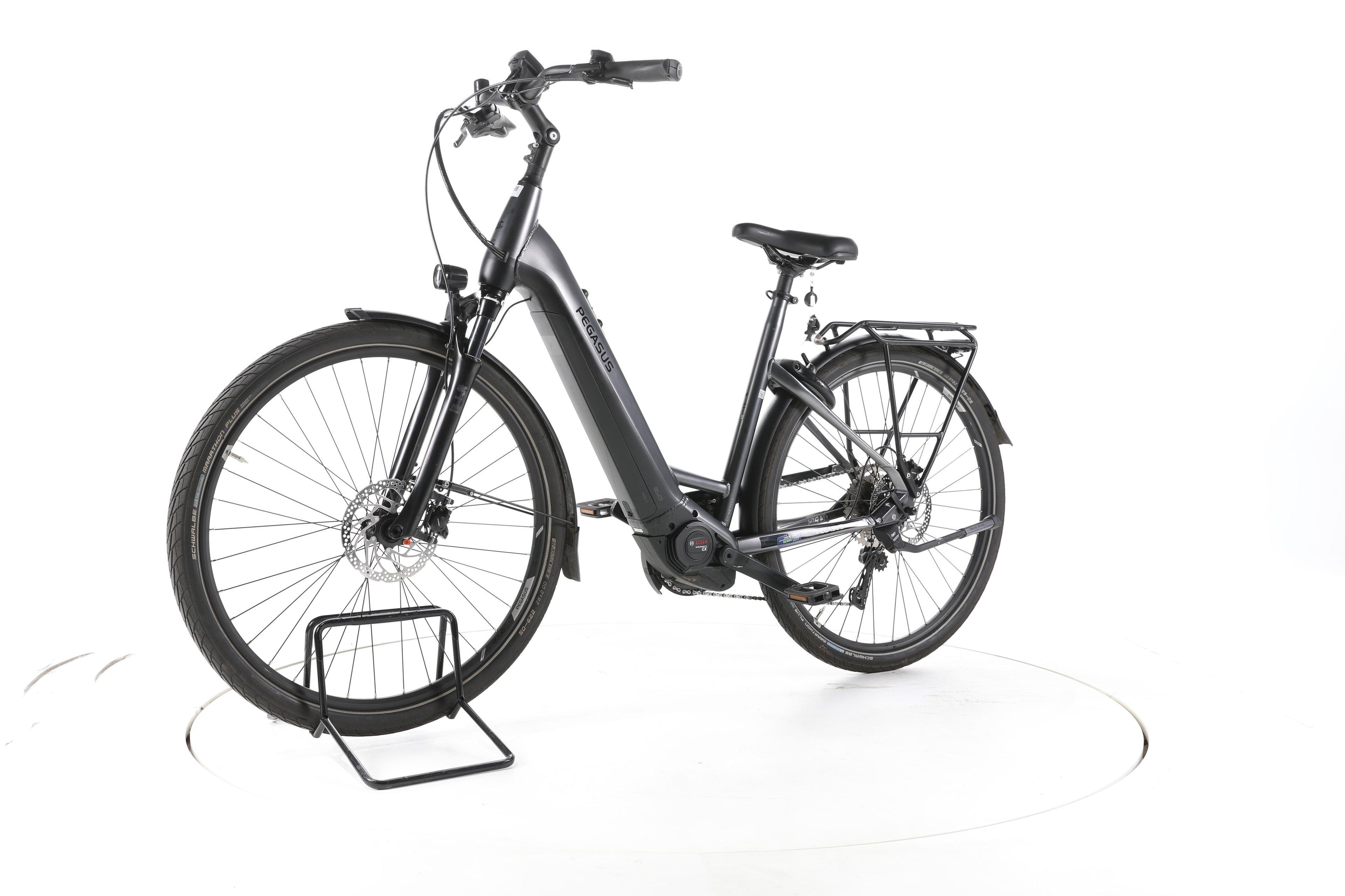 Pegasus Premio EVO 10 Lite Trekking E-Bike Tiefeinsteiger - Image 6