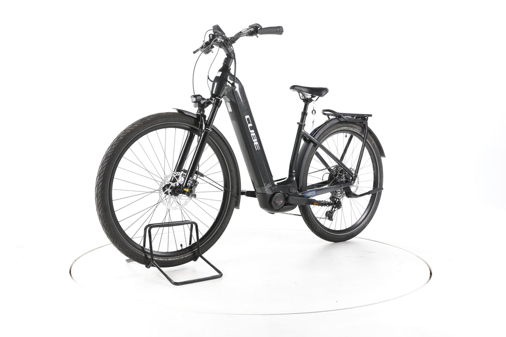 Cube Kathmandu Hybrid EXC Trekking E-Bike Tiefeinsteiger 2024 - Image 6