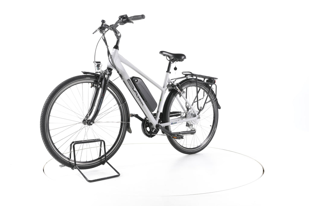 SAXXX Touring Sport Trekking E-Bike - Image 6