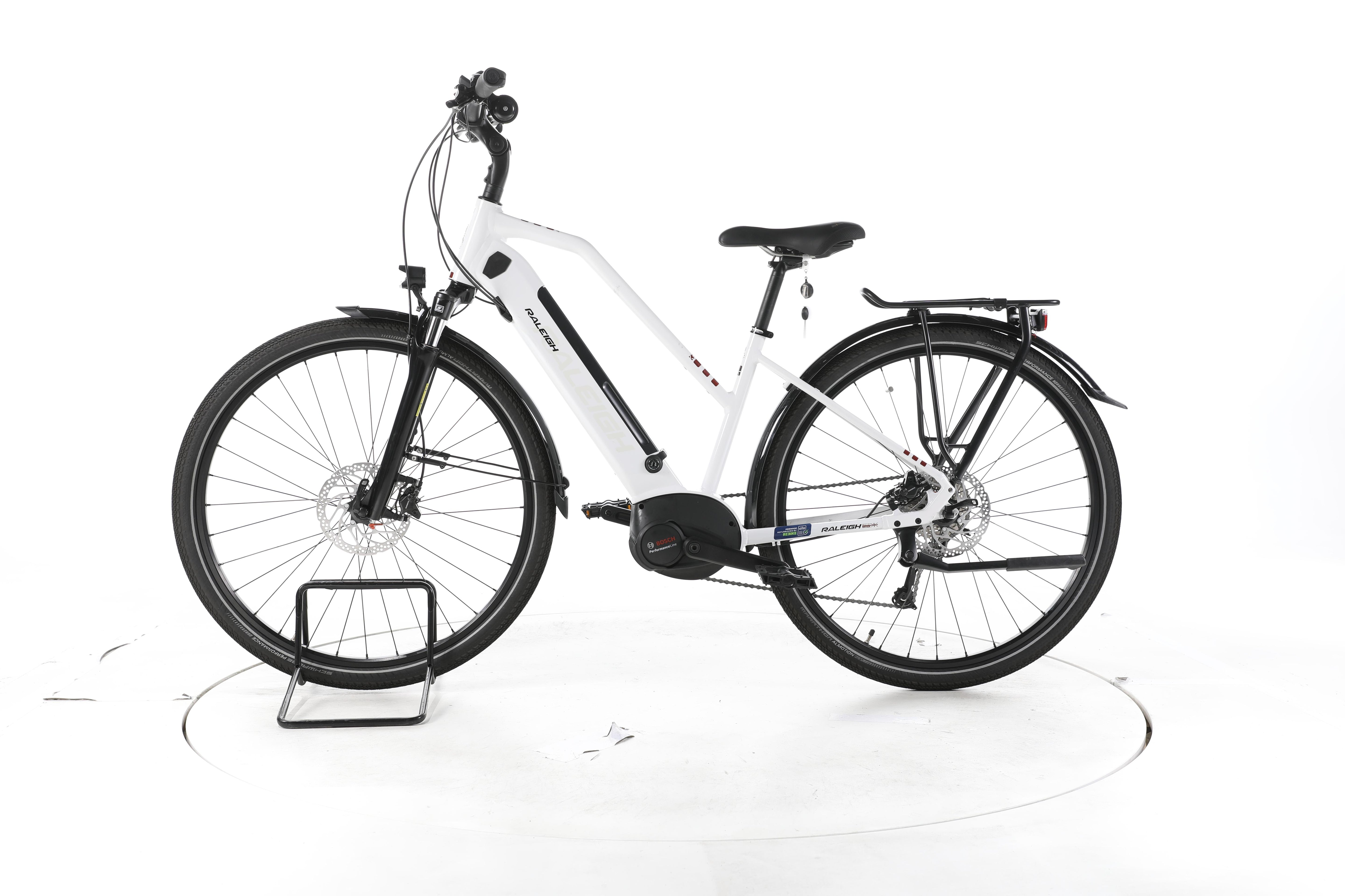 Raleigh Kent 9 Trekking E-Bike - Image 7