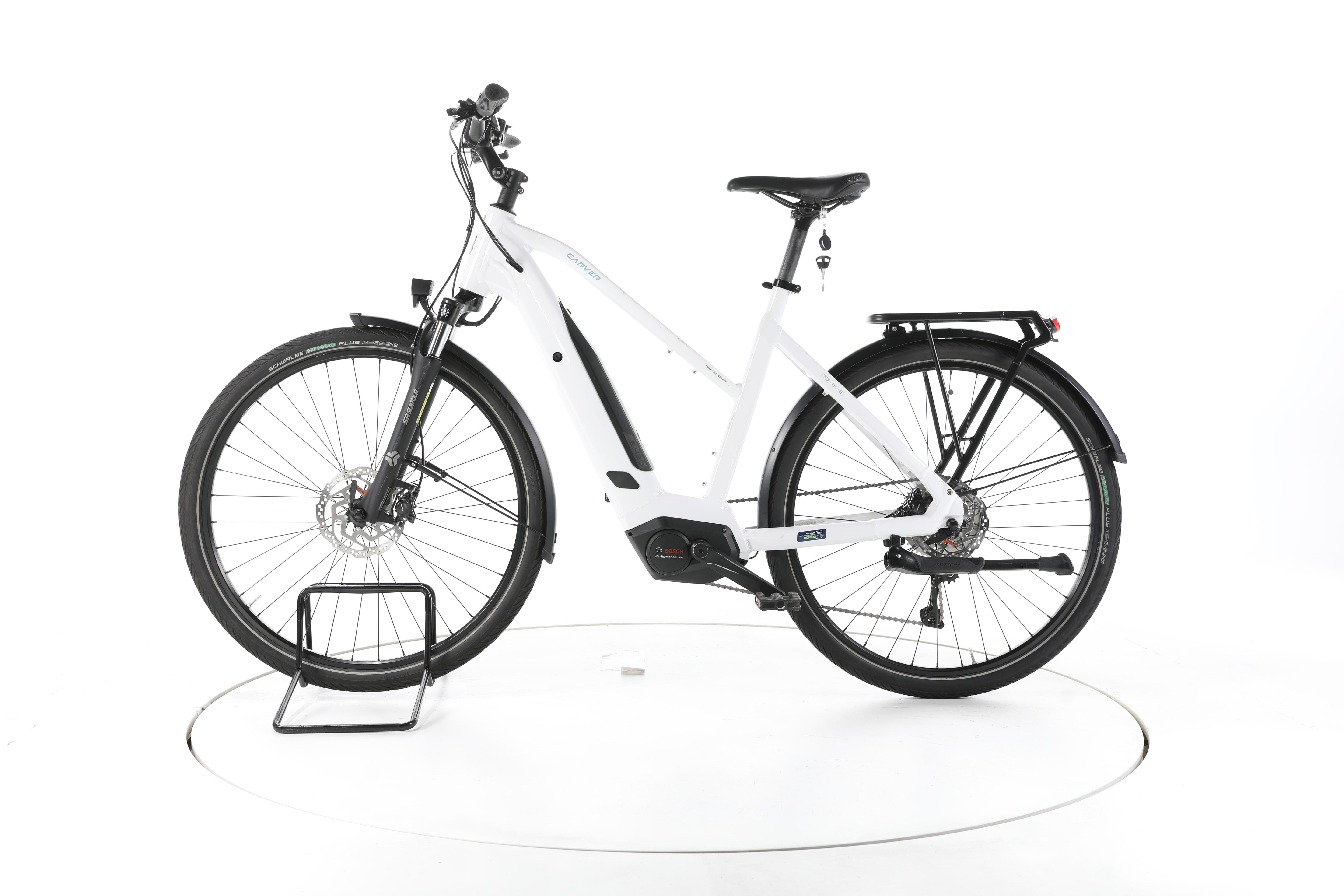 Carver Route E.420 Trekking E-Bike - Image 7