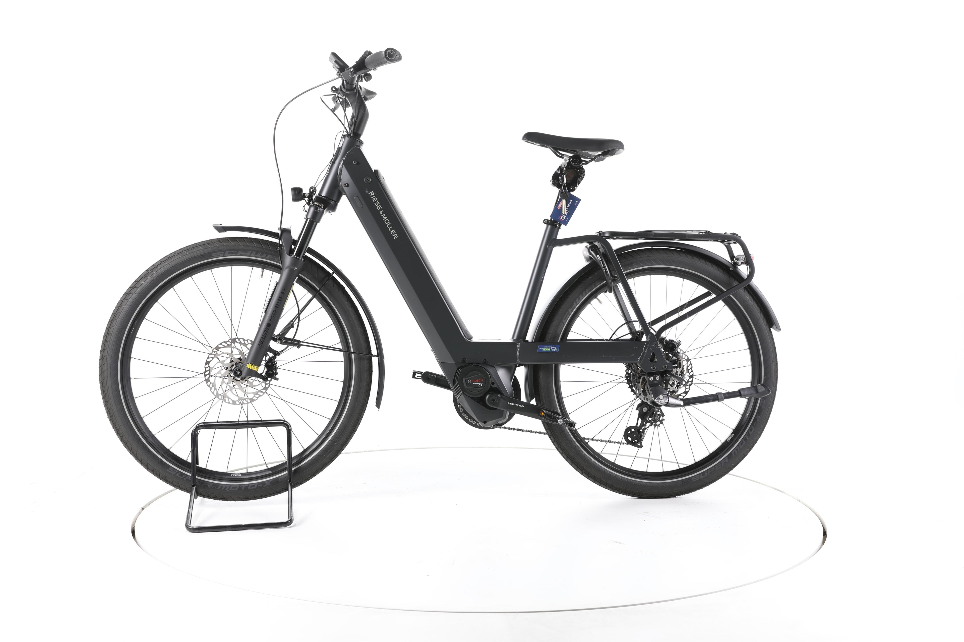 Riese & Müller NEVO4 GT Touring Trekking E-Bike Tiefeinsteiger - Image 7