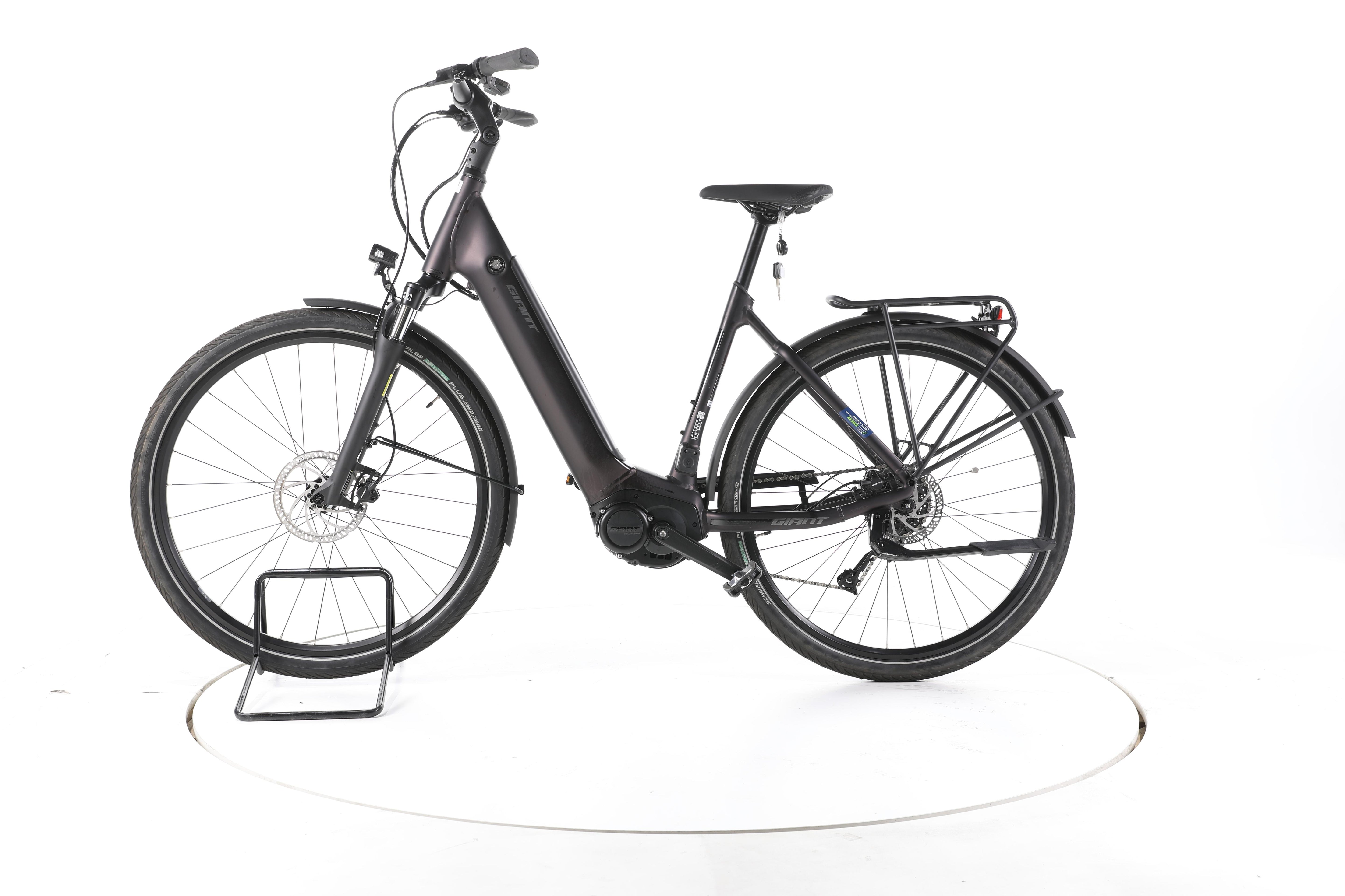 Giant DailyTour E+ 3 Trekking E-Bike Tiefeinsteiger - Image 7