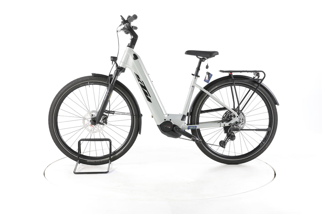 KTM Macina Ultimate Pro Trekking E-Bike Tiefeinsteiger - Image 7
