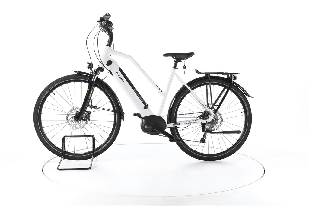Raleigh Kent 9 Trekking E-Bike - Image 7