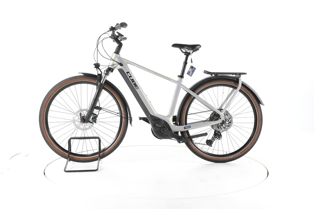 Cube Touring Hybrid Pro Trekking E-Bike 2024 - Image 7