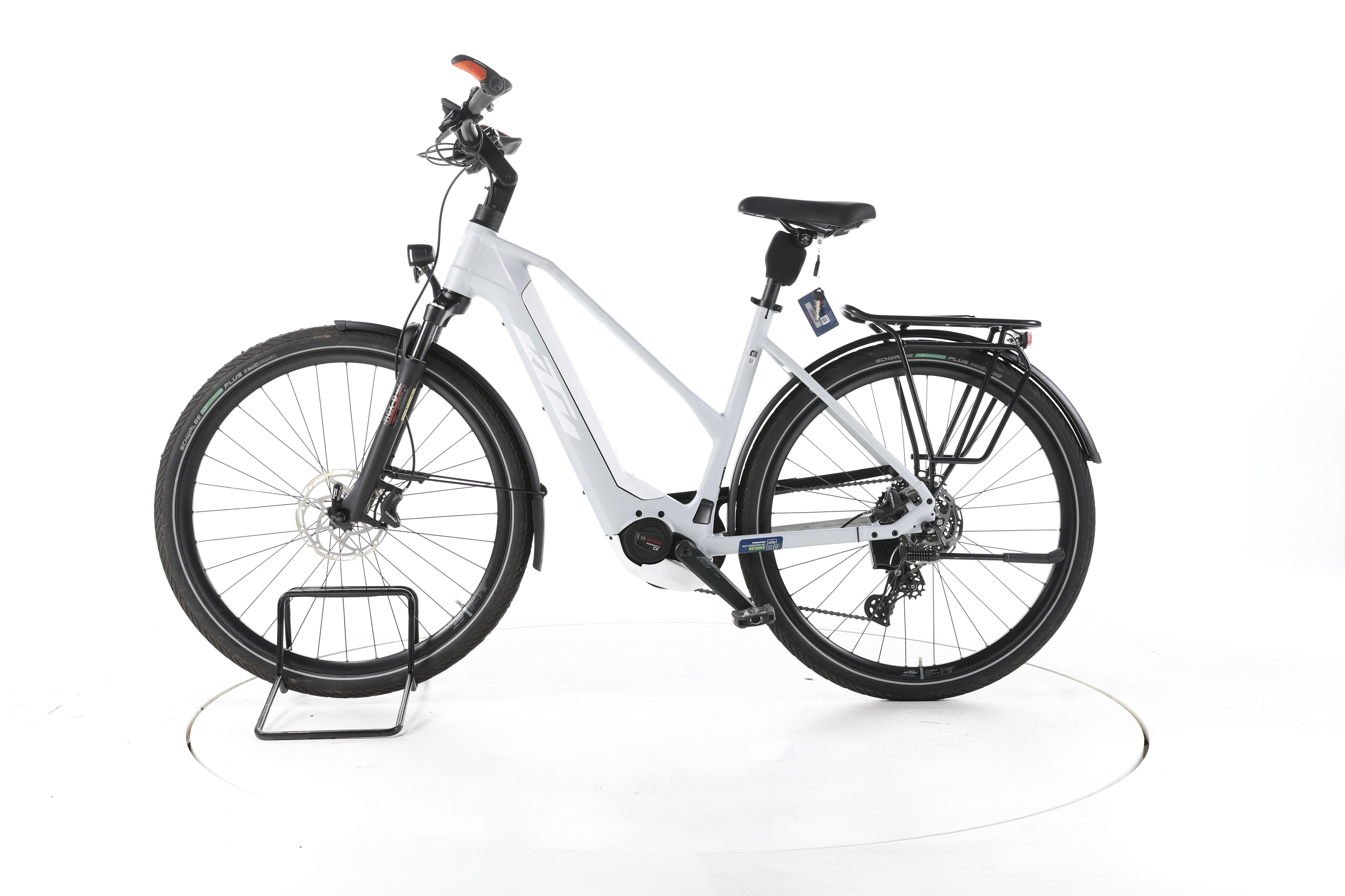 KTM Macina Style Pro Trekking E-Bike - Image 7