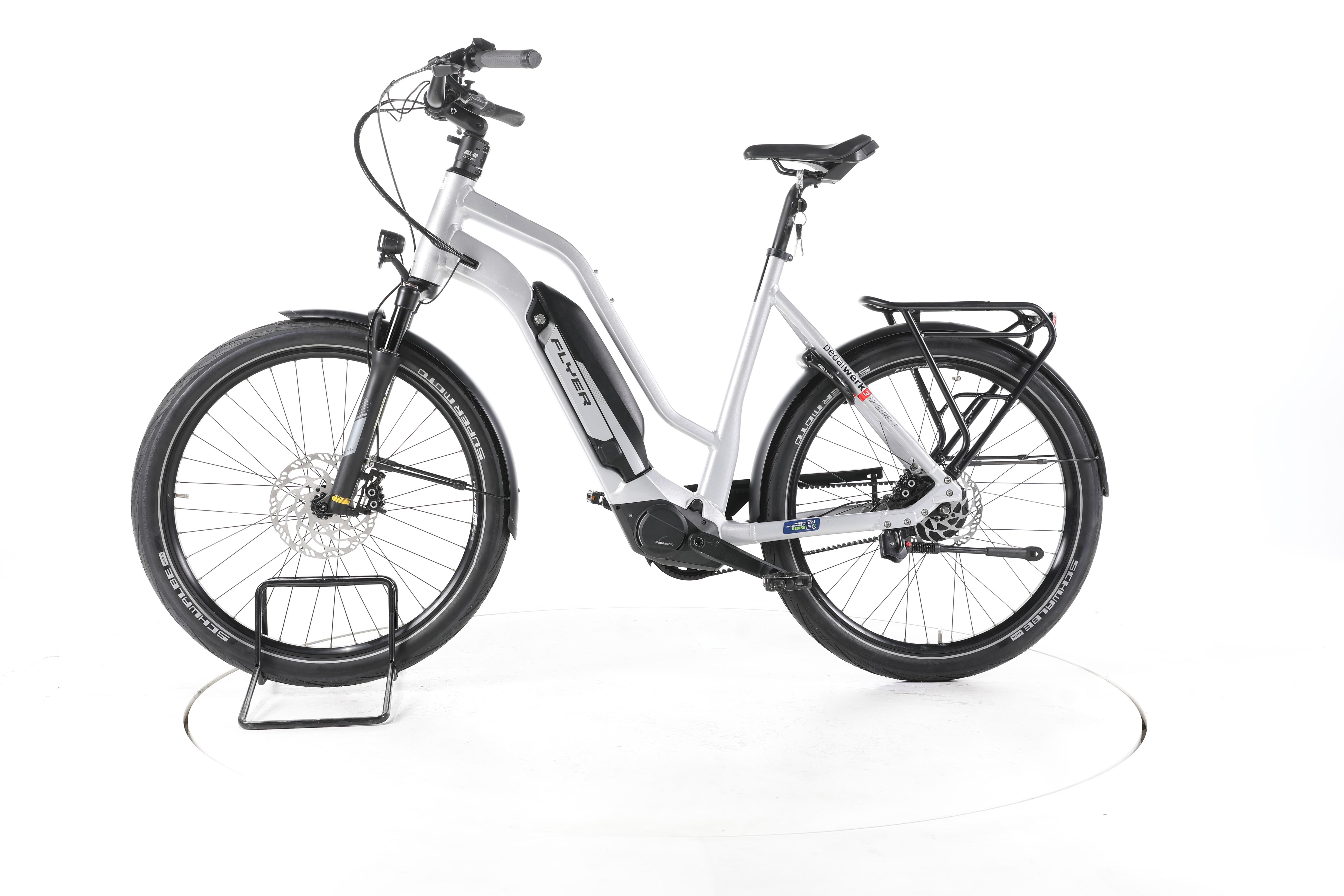 FLYER Upstreet3 7.23 Comfort City E-Bike - Image 7