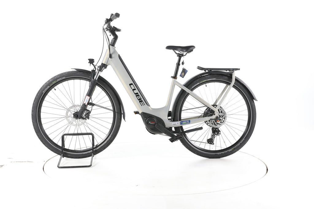Cube Touring Hybrid Pro Trekking E-Bike Tiefeinsteiger 2024 - Image 7