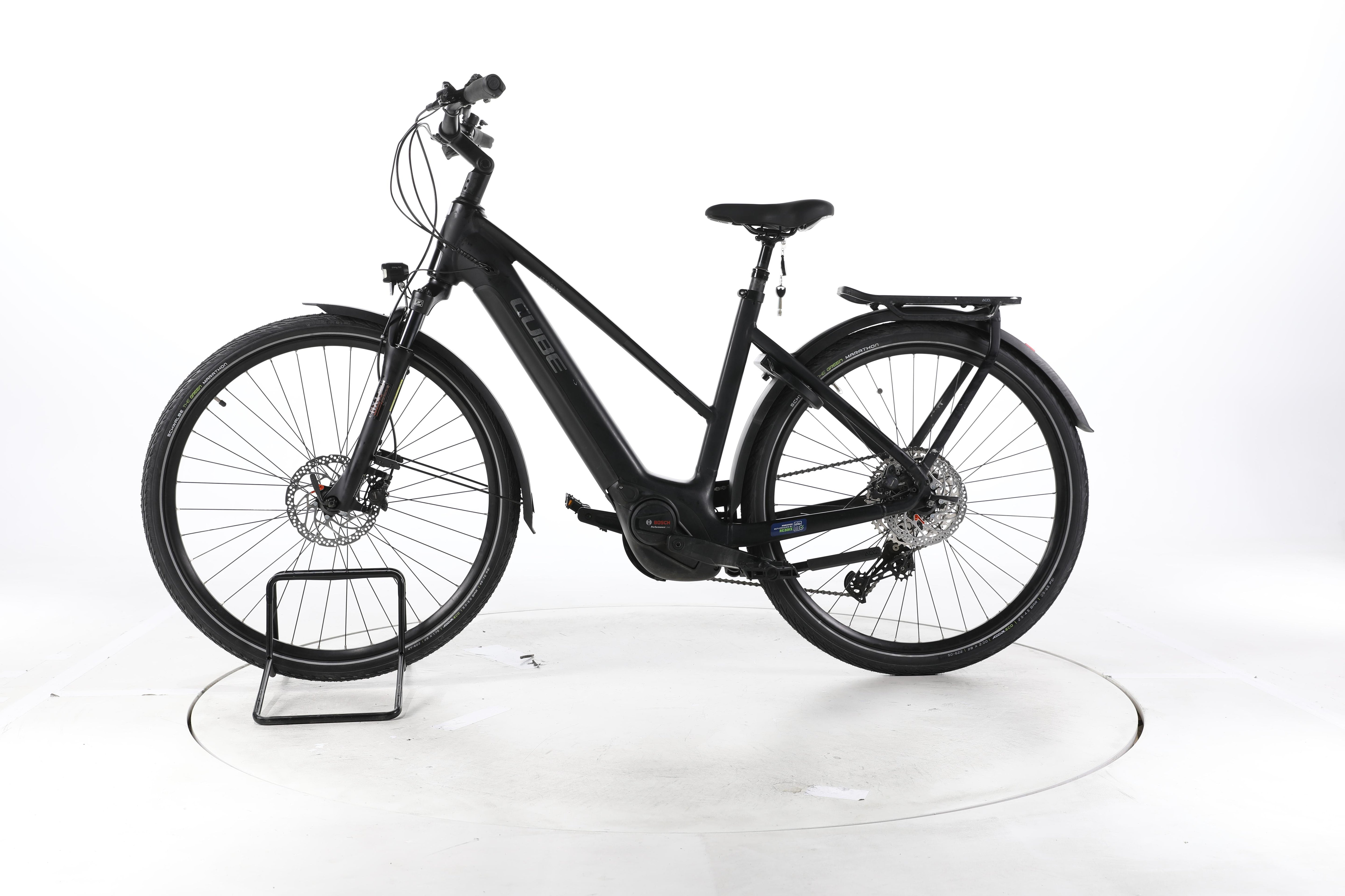 Cube Touring Hybrid Pro Trekking E-Bike - Image 7