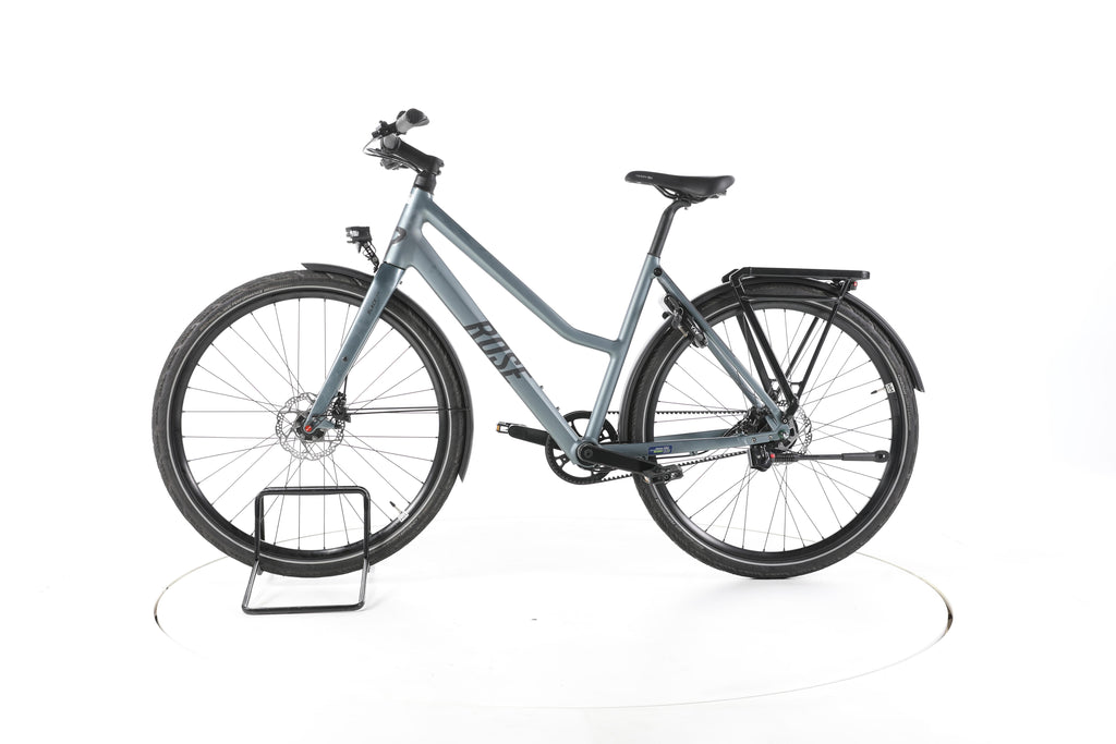 Rose Black Lava 1 - Image 7