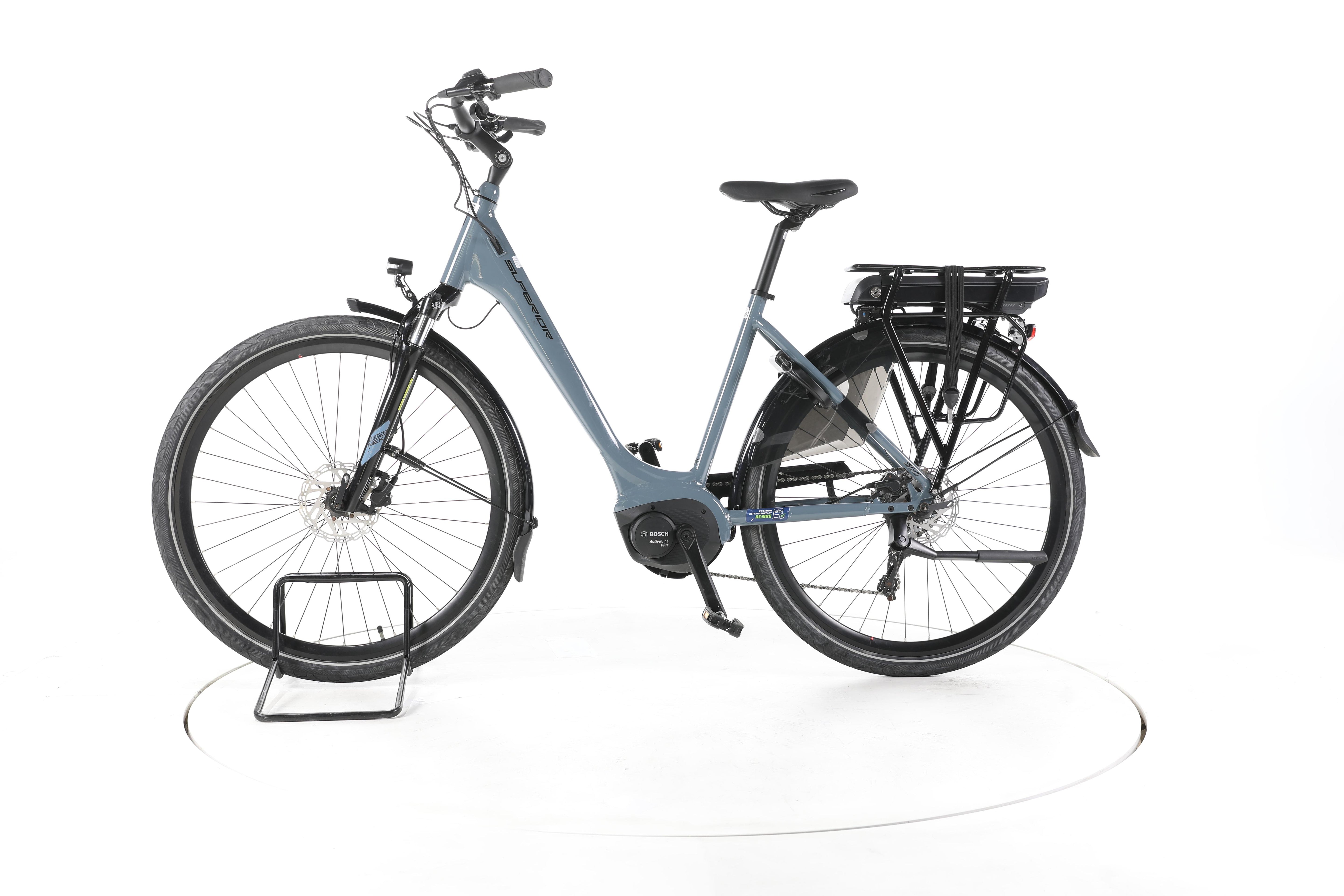 Superior SBT 300 Trekking E-Bike Tiefeinsteiger - Image 7