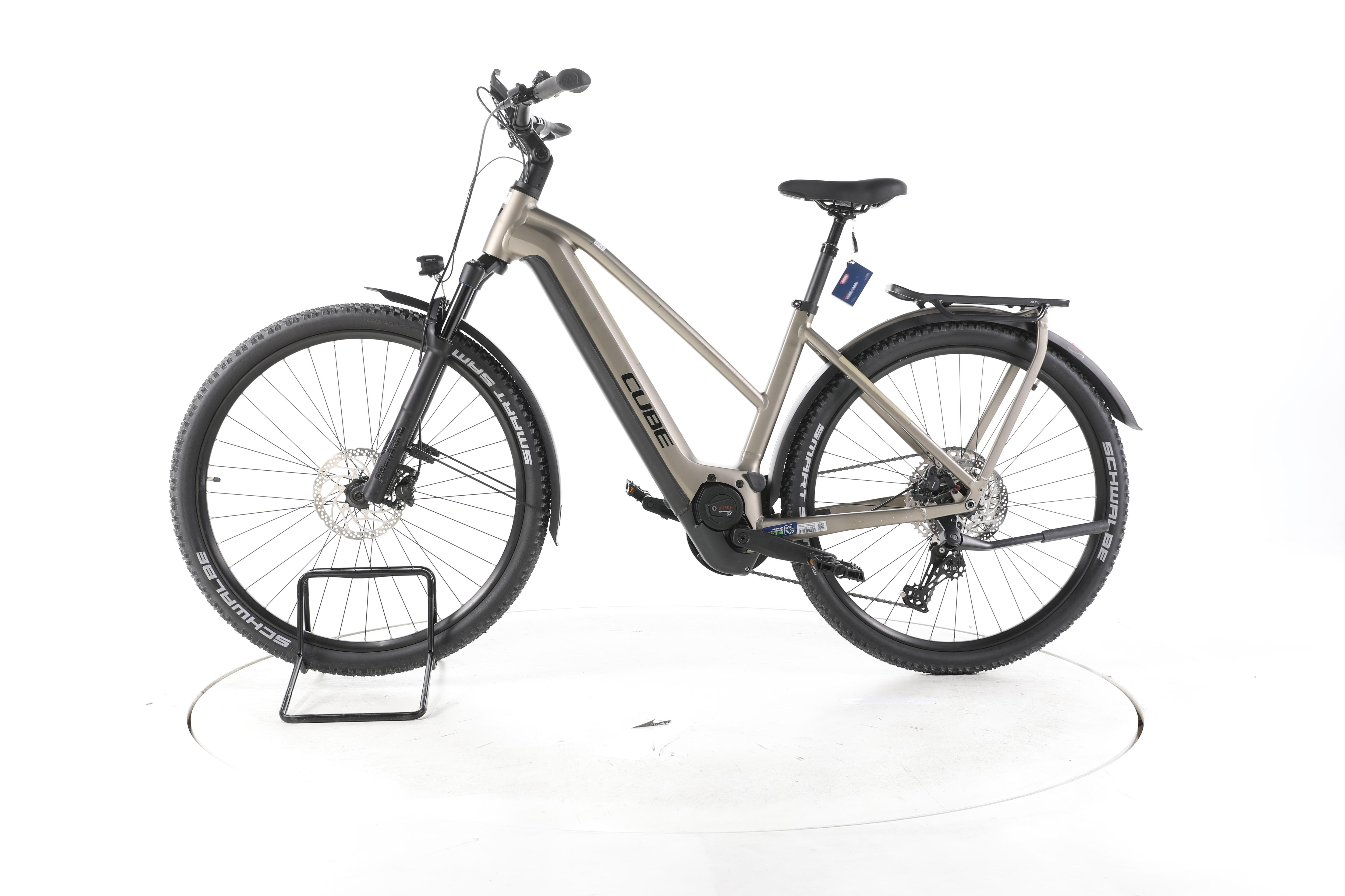 Cube Kathmandu Hybrid Pro Trekking E-Bike - Image 7