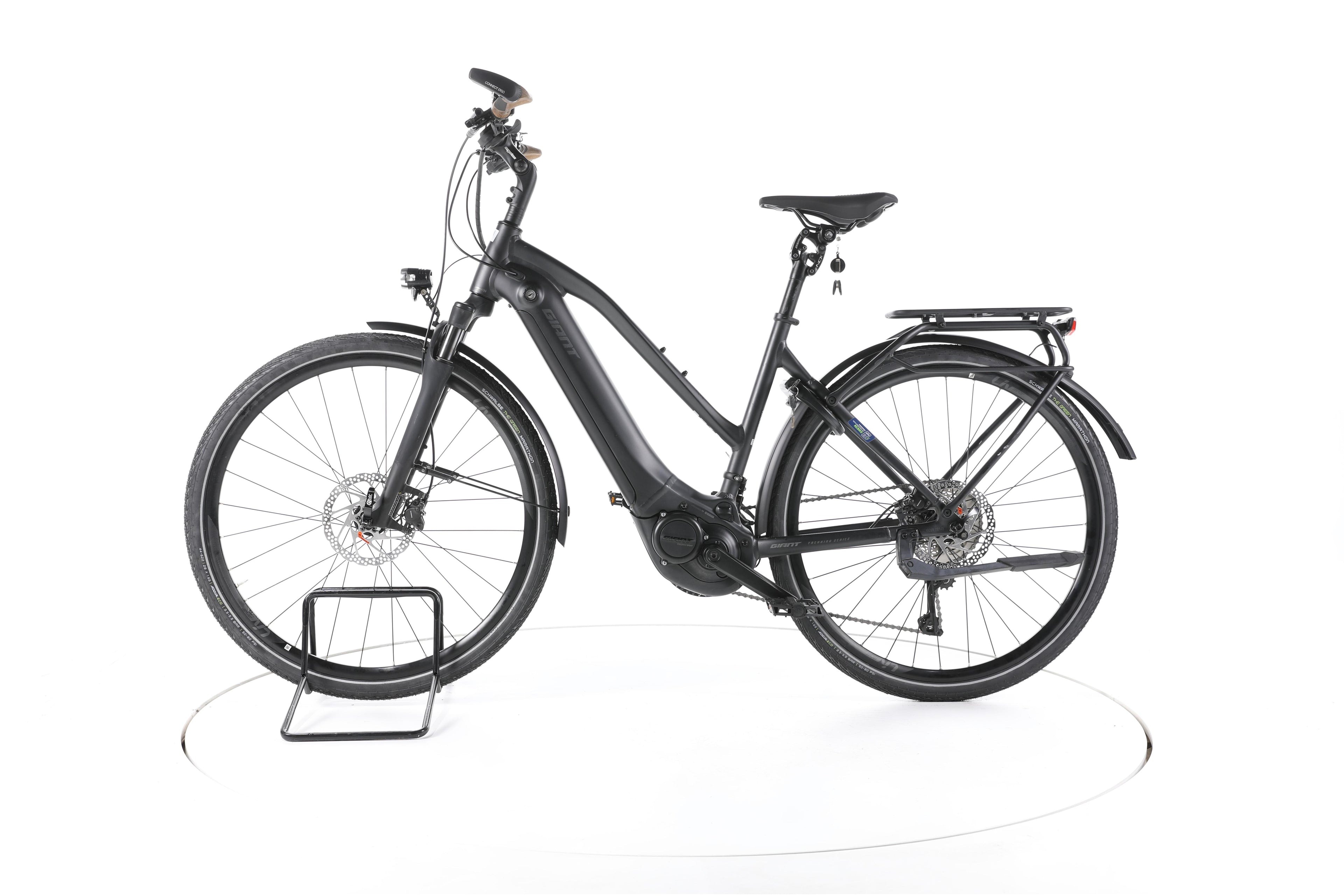 Giant Explore E+ 1 Trekking E-Bike - Image 7