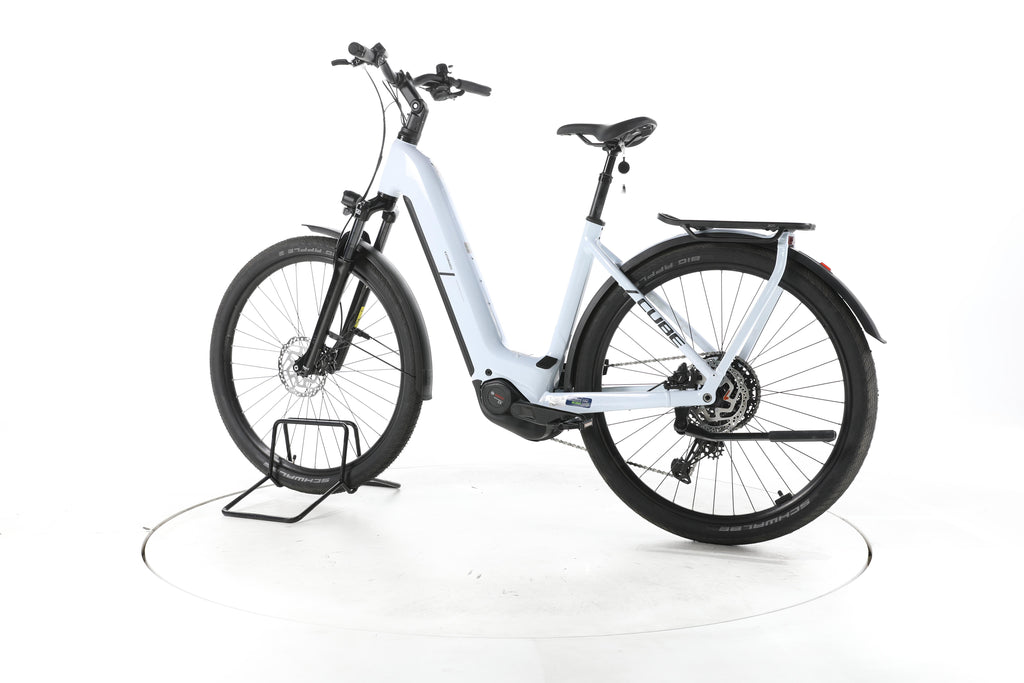 Cube Kathmandu Hybrid ONE Trekking E-Bike Tiefeinsteiger 2025 - Image 8